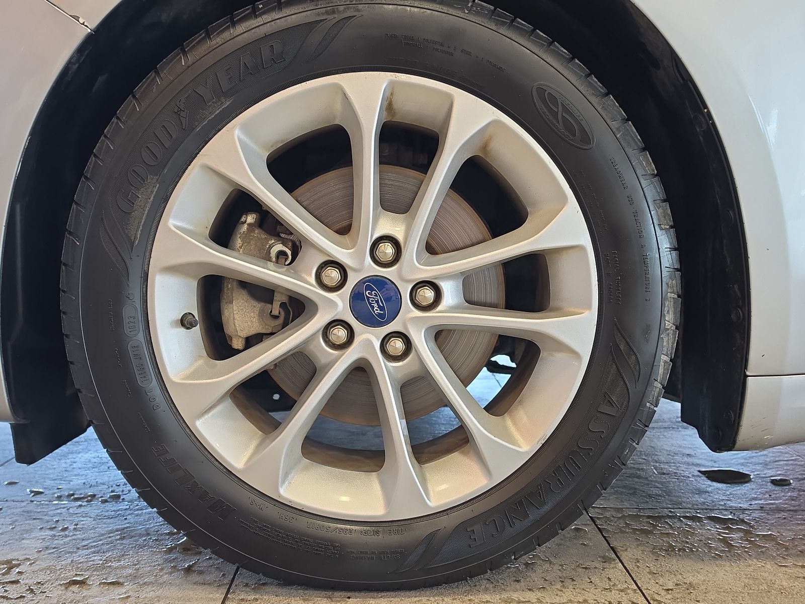 Thumbnail: 2020 Ford Fusion - 13