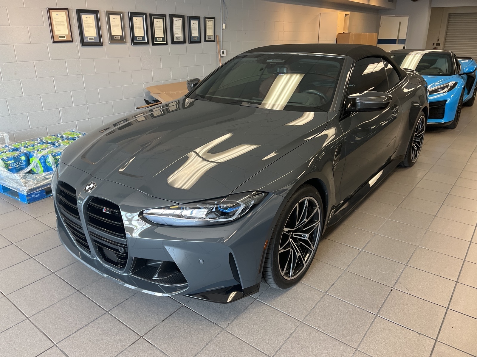 Used 2022 BMW M4 Convertible Base with VIN WBS33BA09NCJ80558 for sale in Sterling Heights, MI