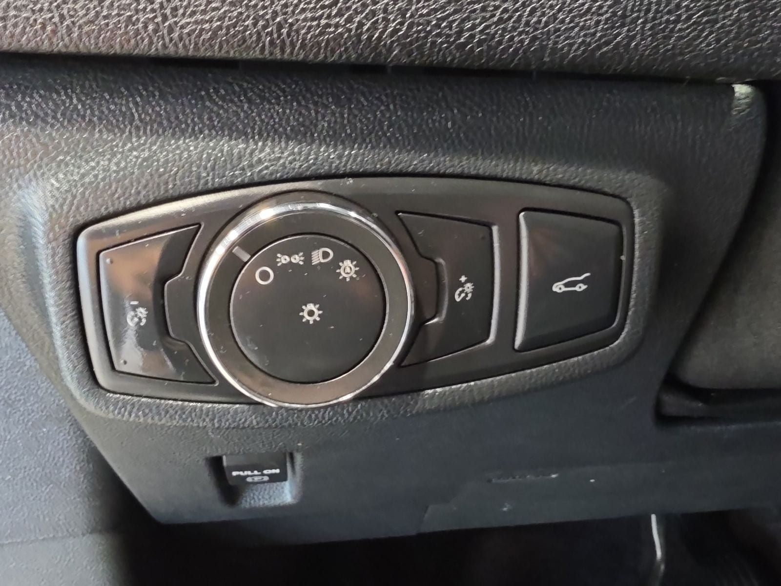 Thumbnail: 2017 Lincoln MKC - 21