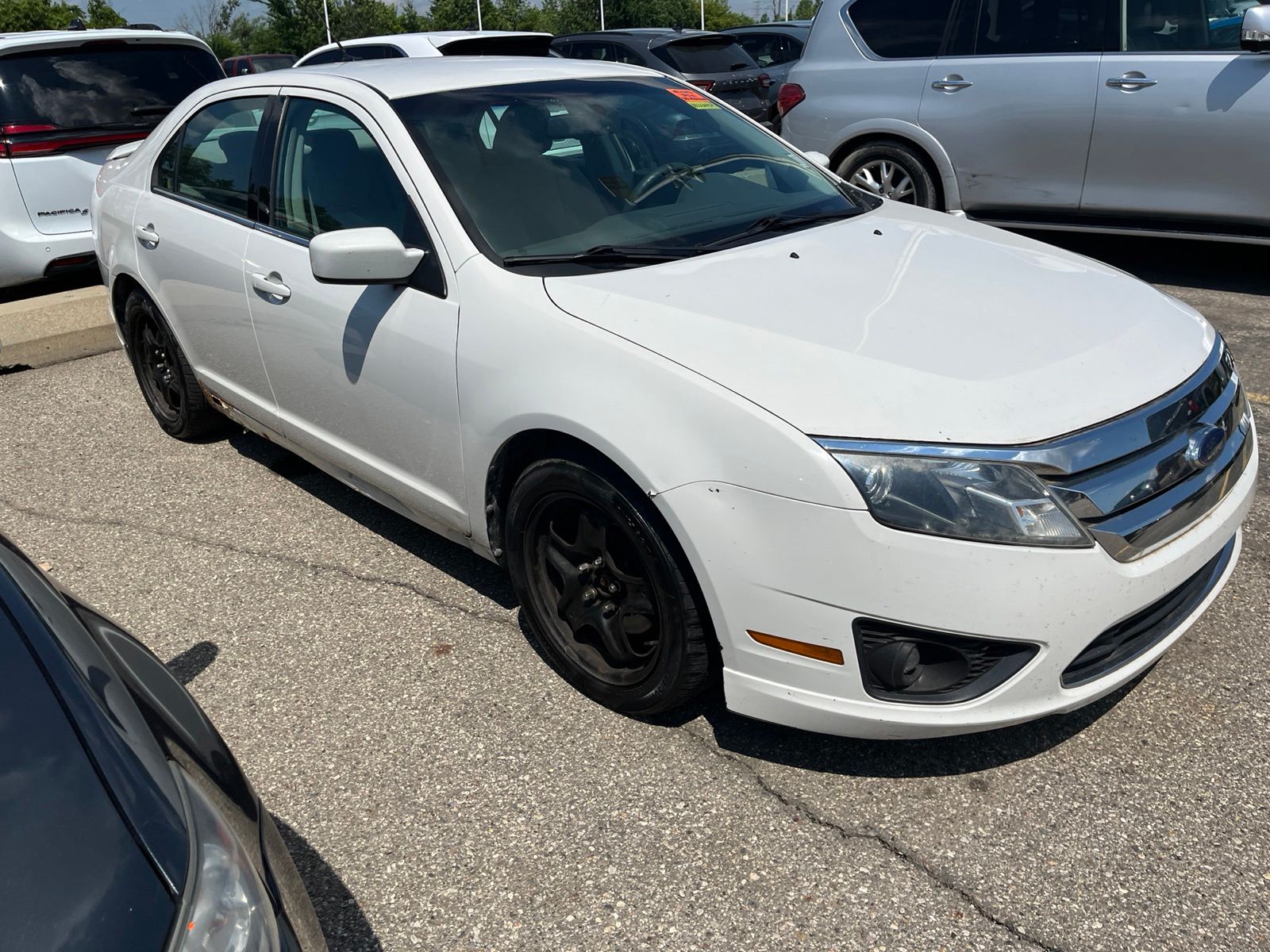 Thumbnail: 2010 Ford Fusion - 20