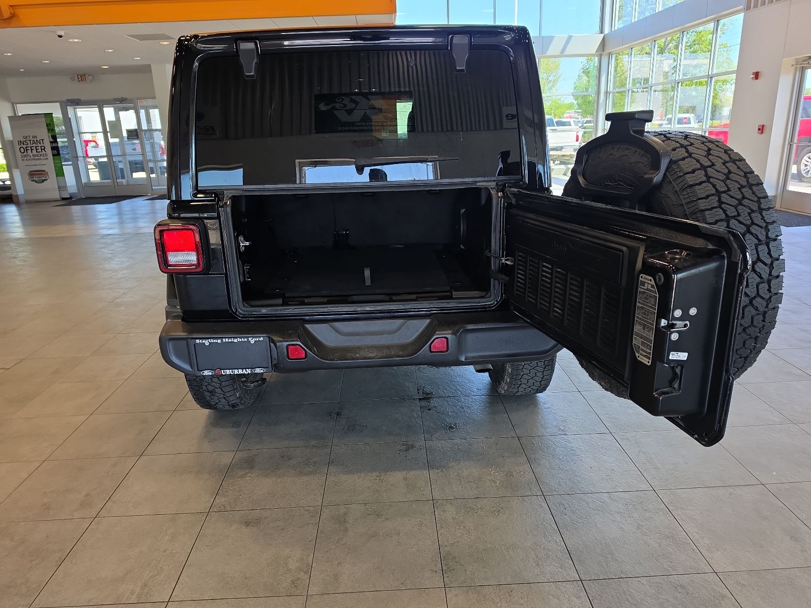 Thumbnail: 2023 Jeep Wrangler - 30