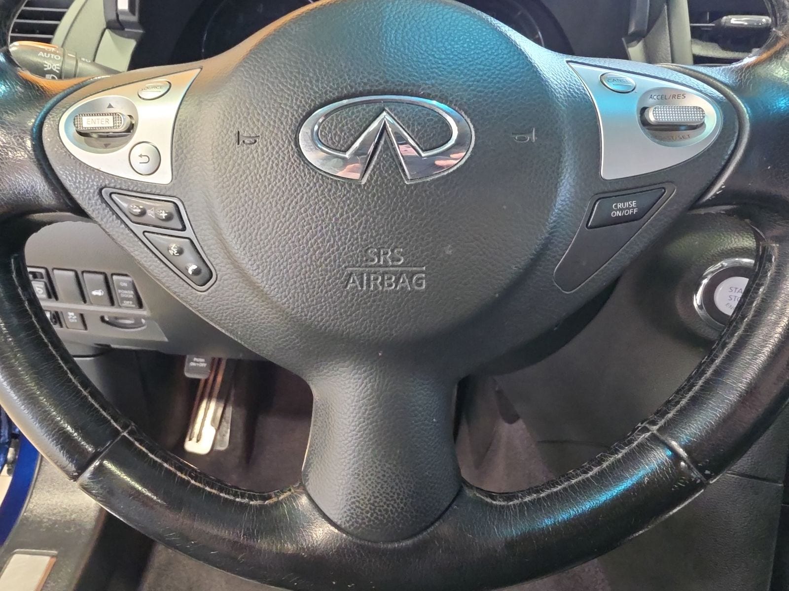 Thumbnail: 2013 INFINITI FX37 - 23
