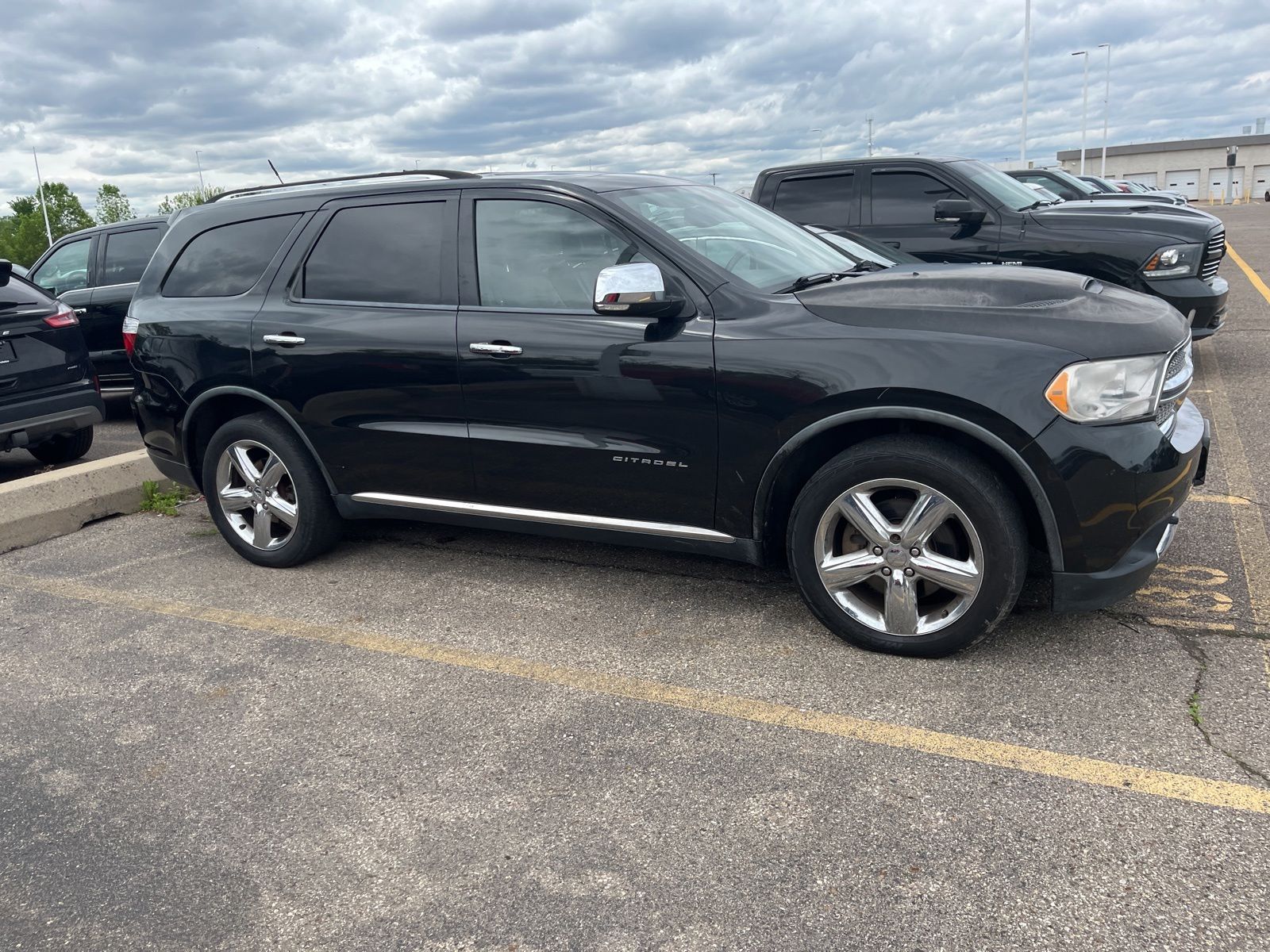Thumbnail: 2011 Dodge Durango - 14