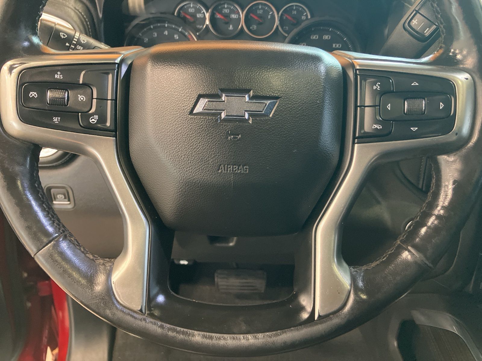 Thumbnail: 2019 Chevrolet Silverado 1500 - 17