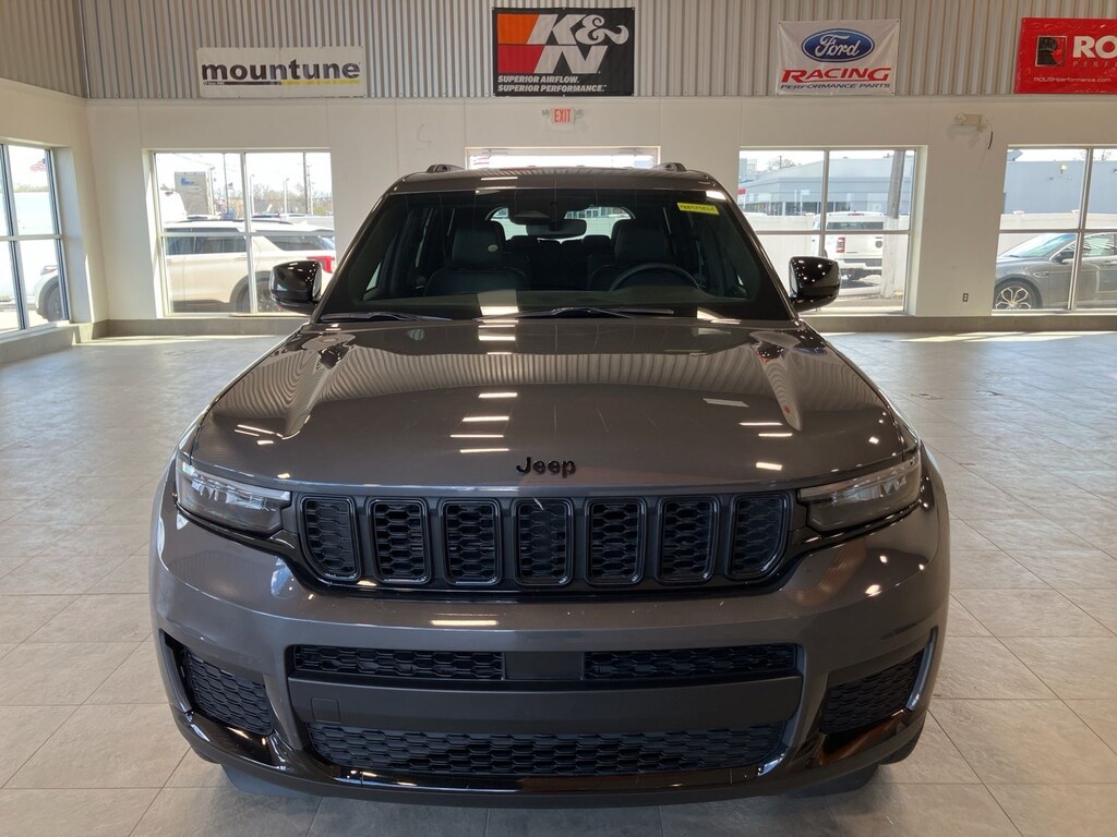 Used 2023 Jeep Grand Cherokee L Altitude SUV