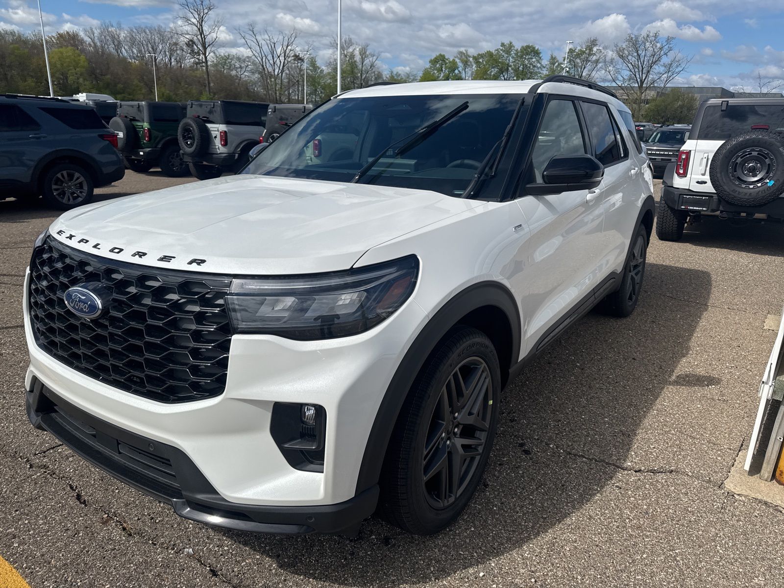 Thumbnail: 2026 Ford Explorer - 18