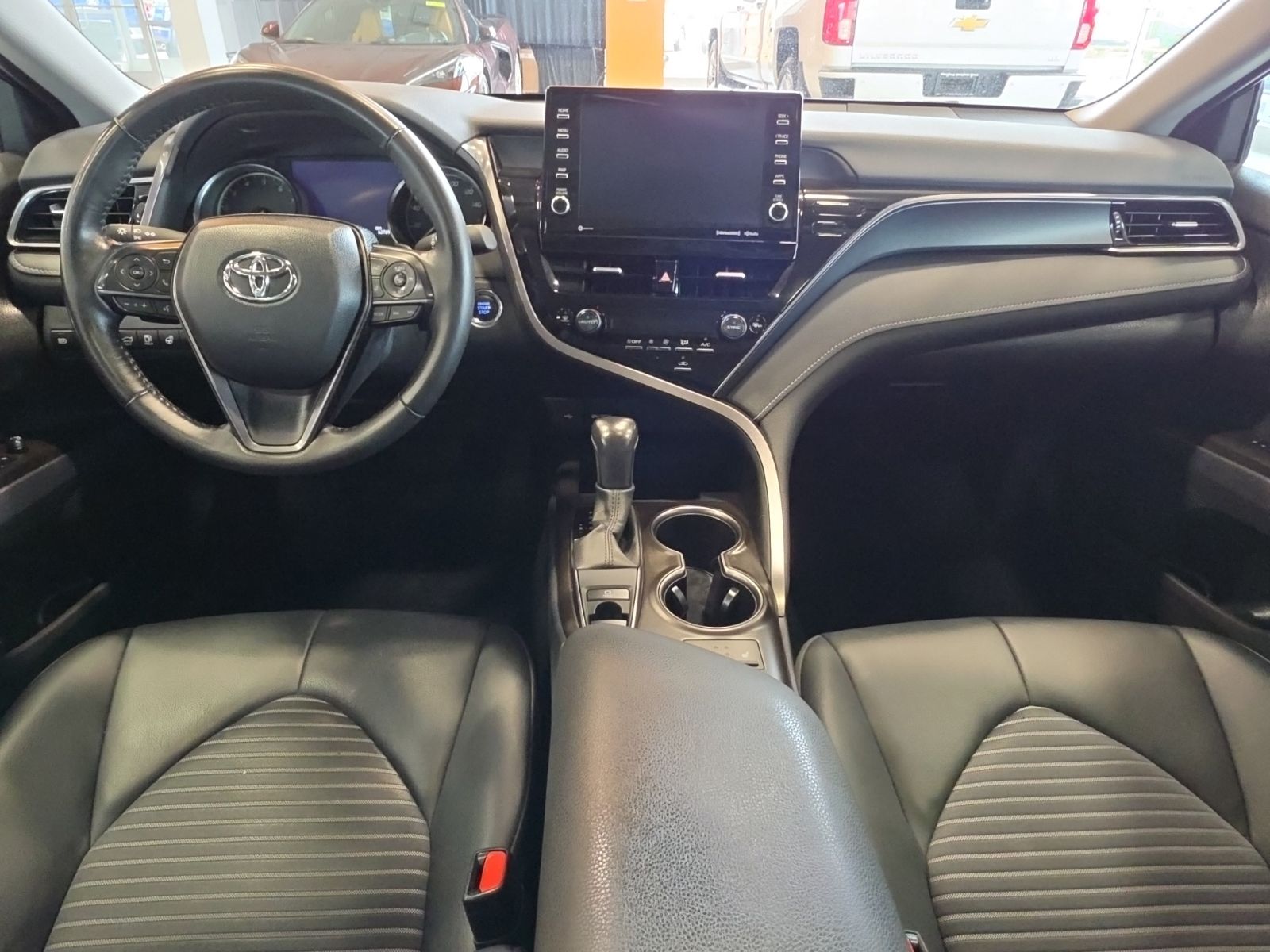 Thumbnail: 2024 Toyota Camry - 28