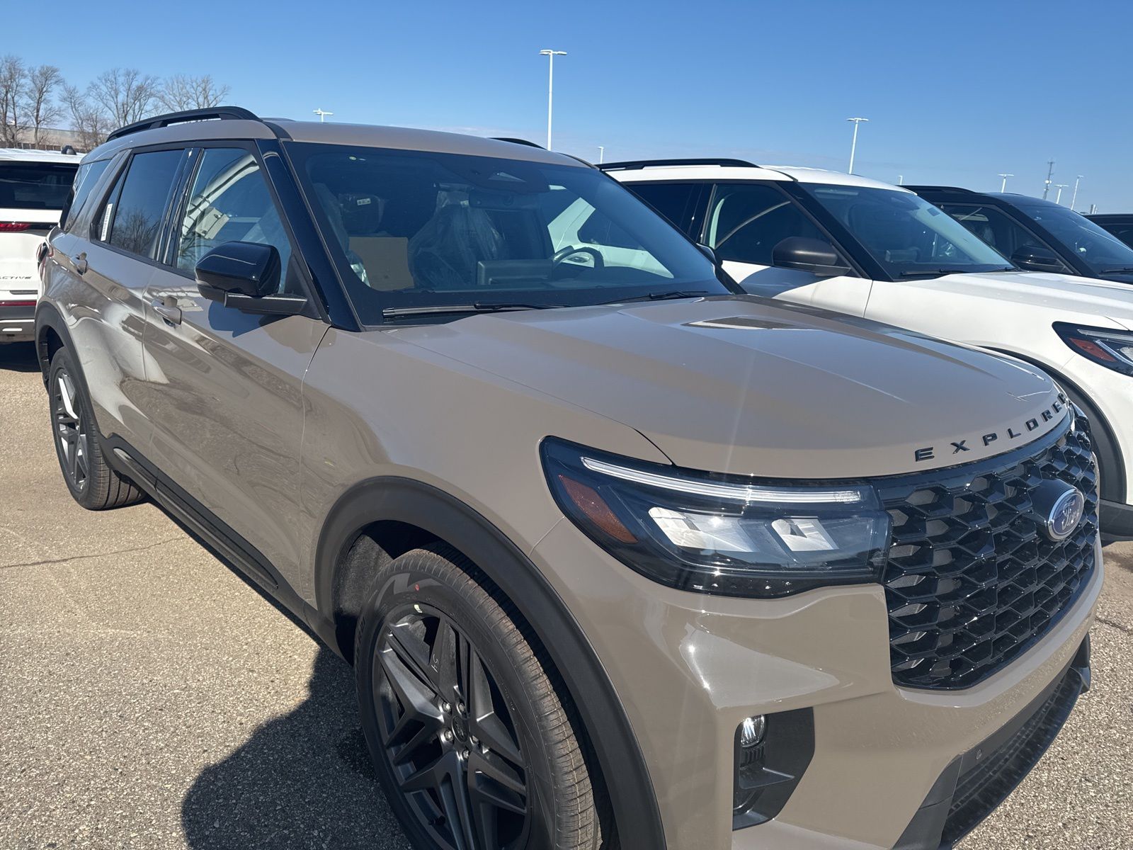 Thumbnail: 2026 Ford Explorer - 21