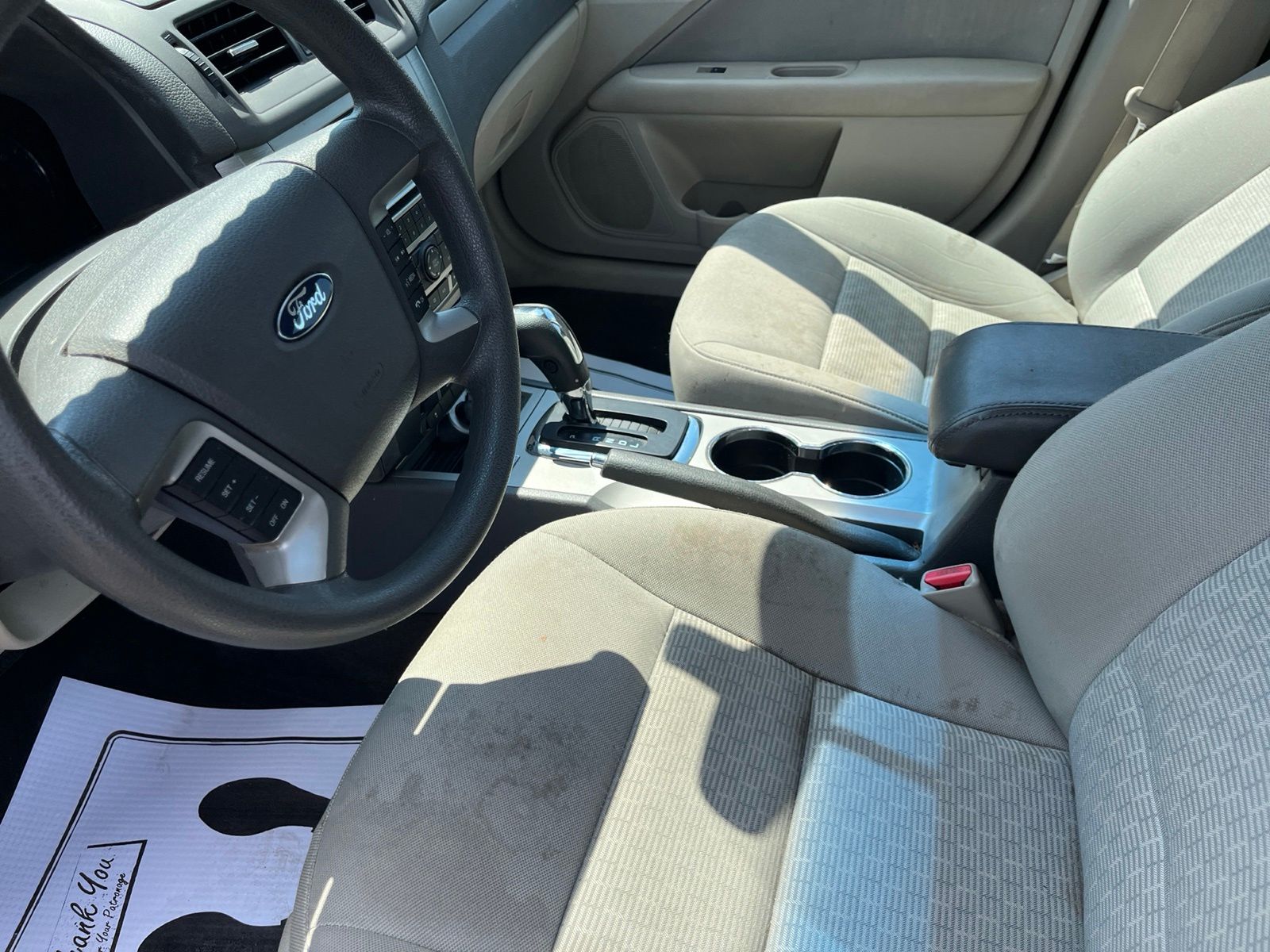 Thumbnail: 2010 Ford Fusion - 28