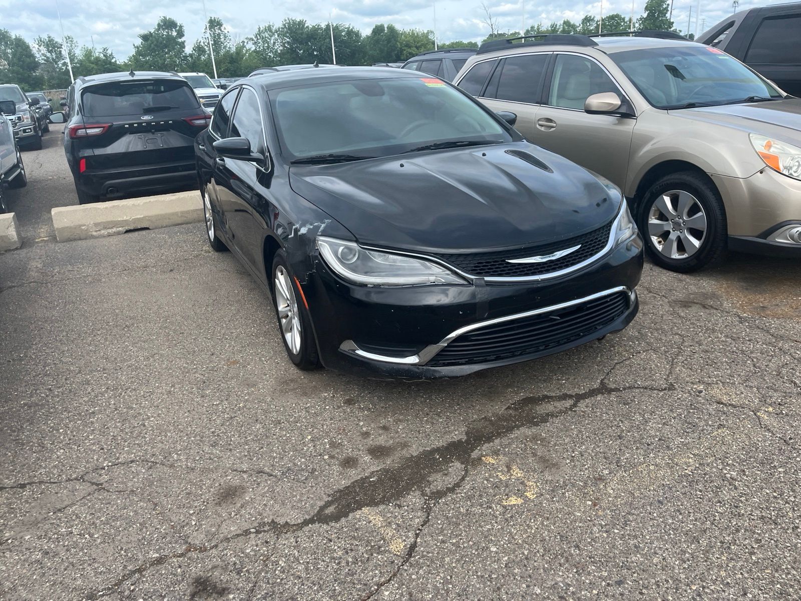 Thumbnail: 2016 Chrysler 200 - 17