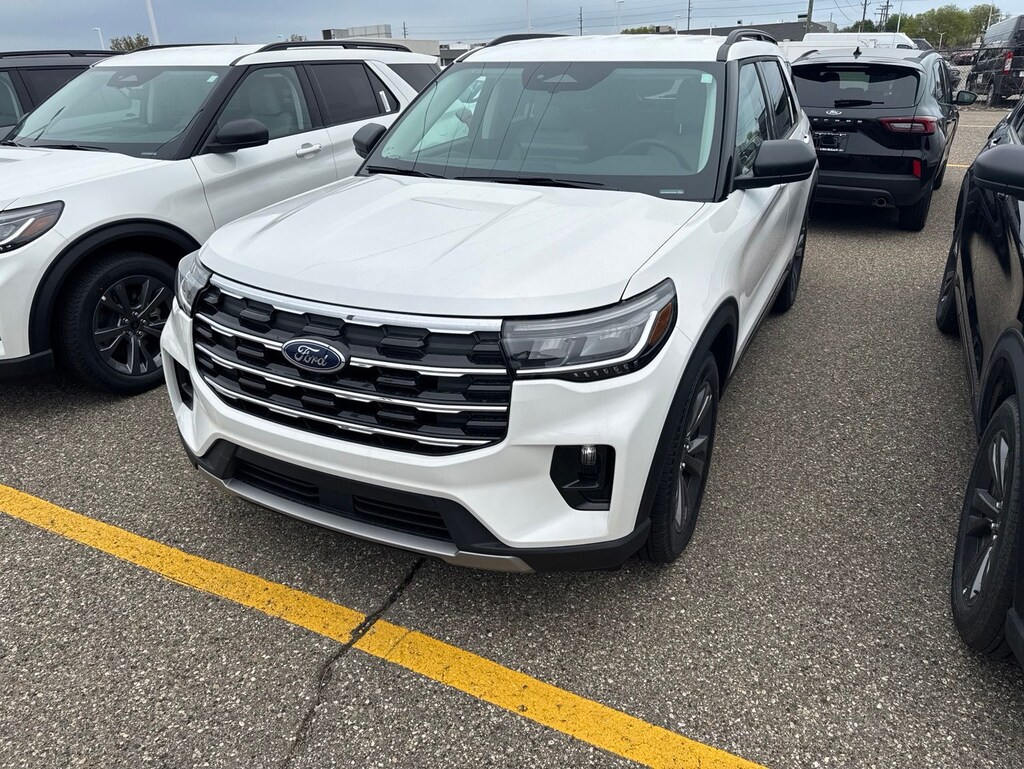 New 2026 Ford Explorer Active SUV