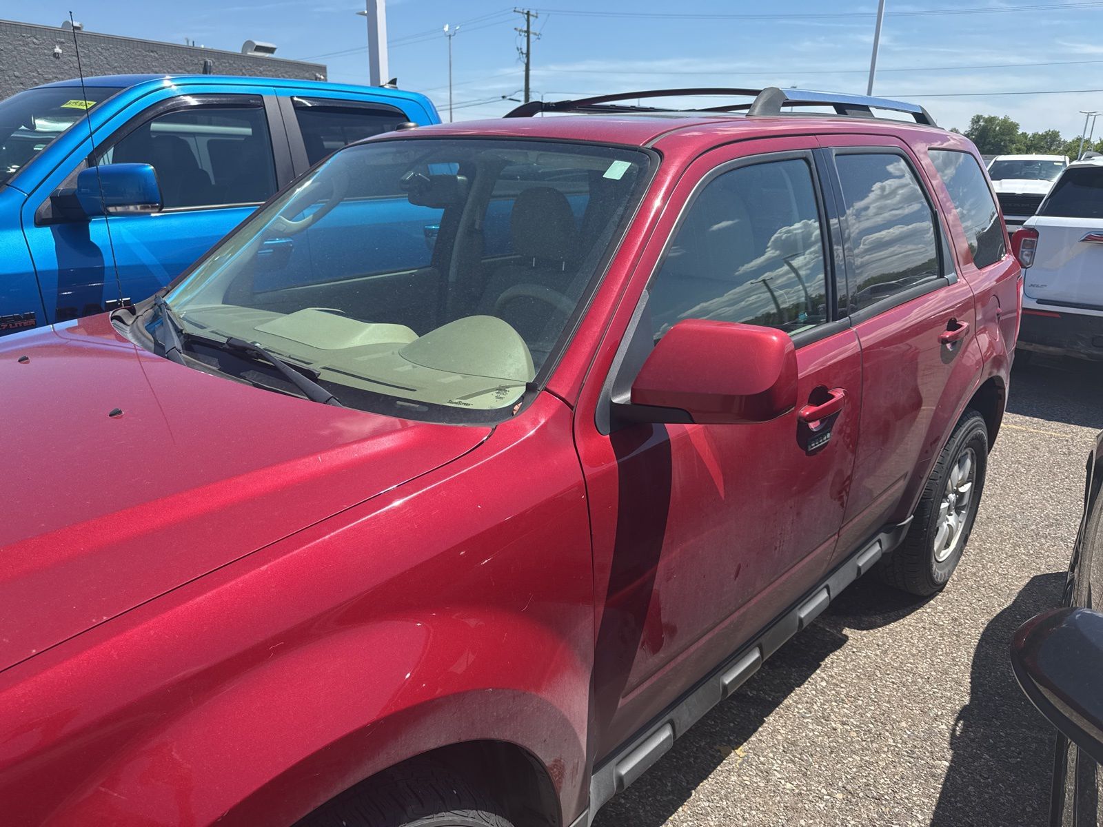 Thumbnail: 2011 Ford Escape - 26