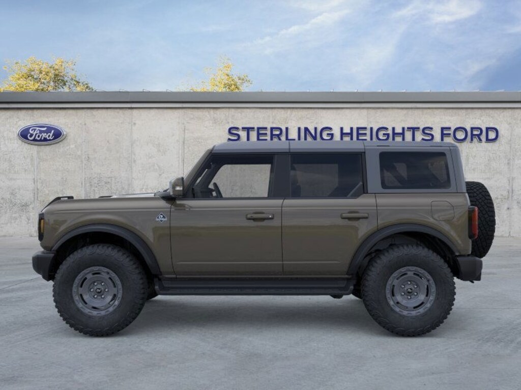 New 2025 Ford Bronco Outer Banks SUV