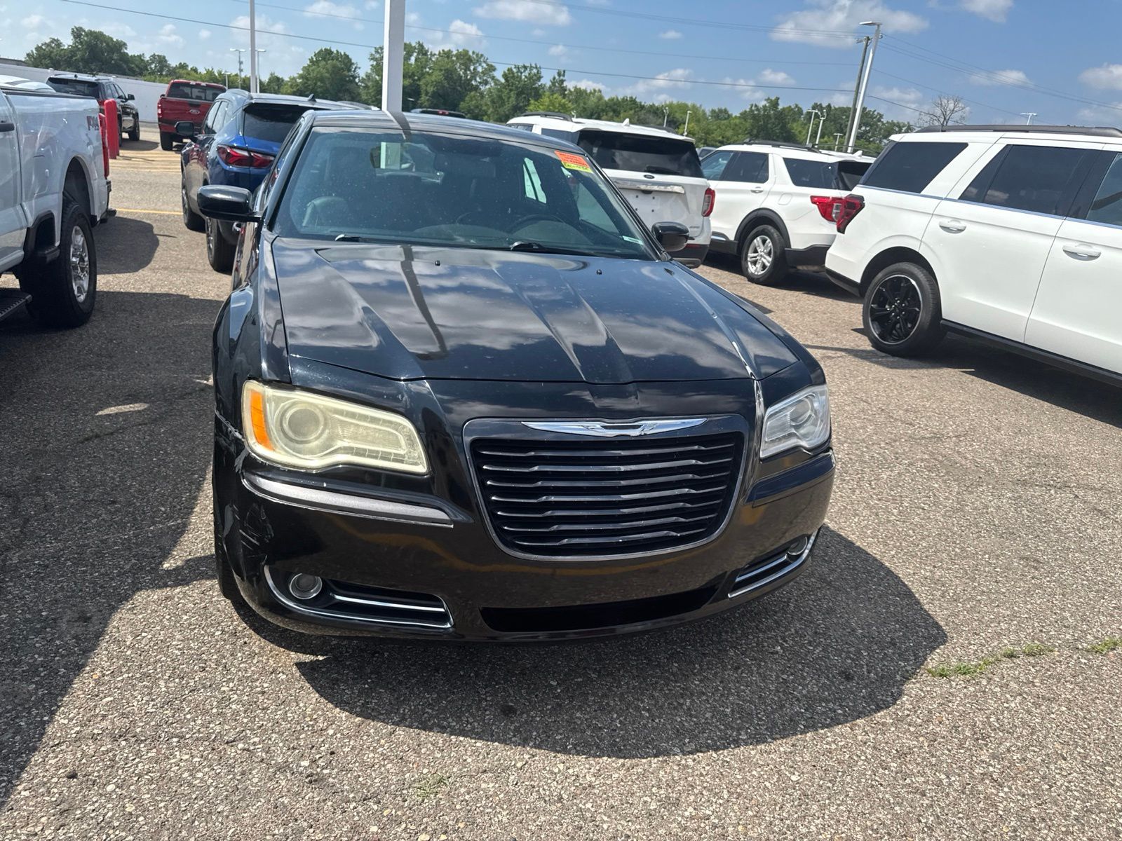 Thumbnail: 2014 Chrysler 300 - 24