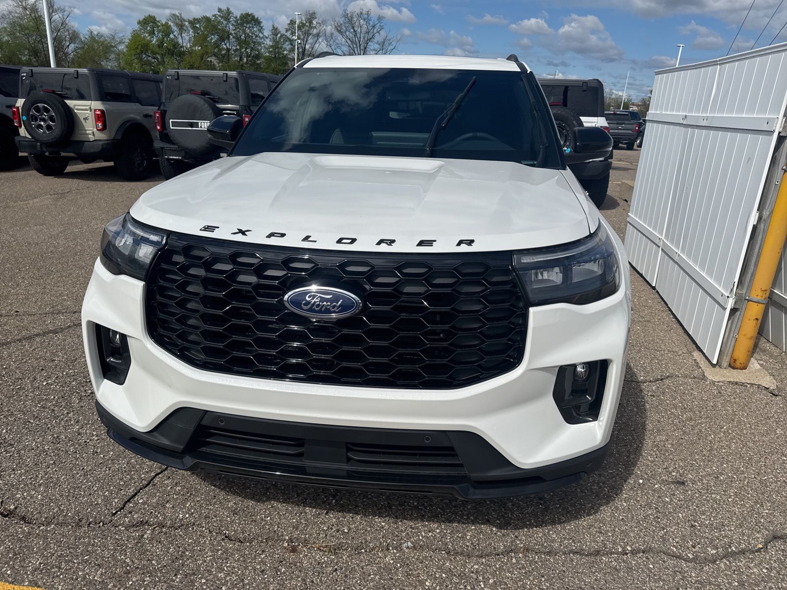 Thumbnail: 2026 Ford Explorer - 19