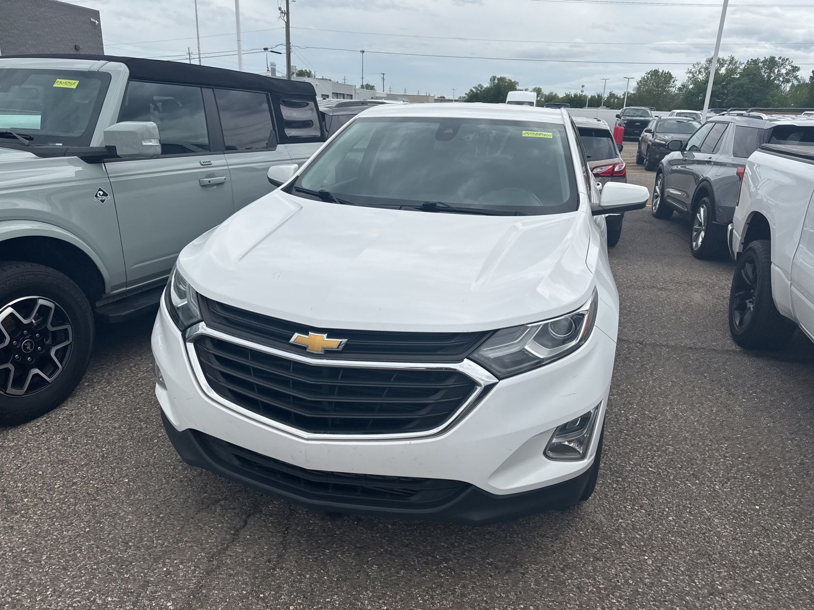 Thumbnail: 2019 Chevrolet Equinox - 3