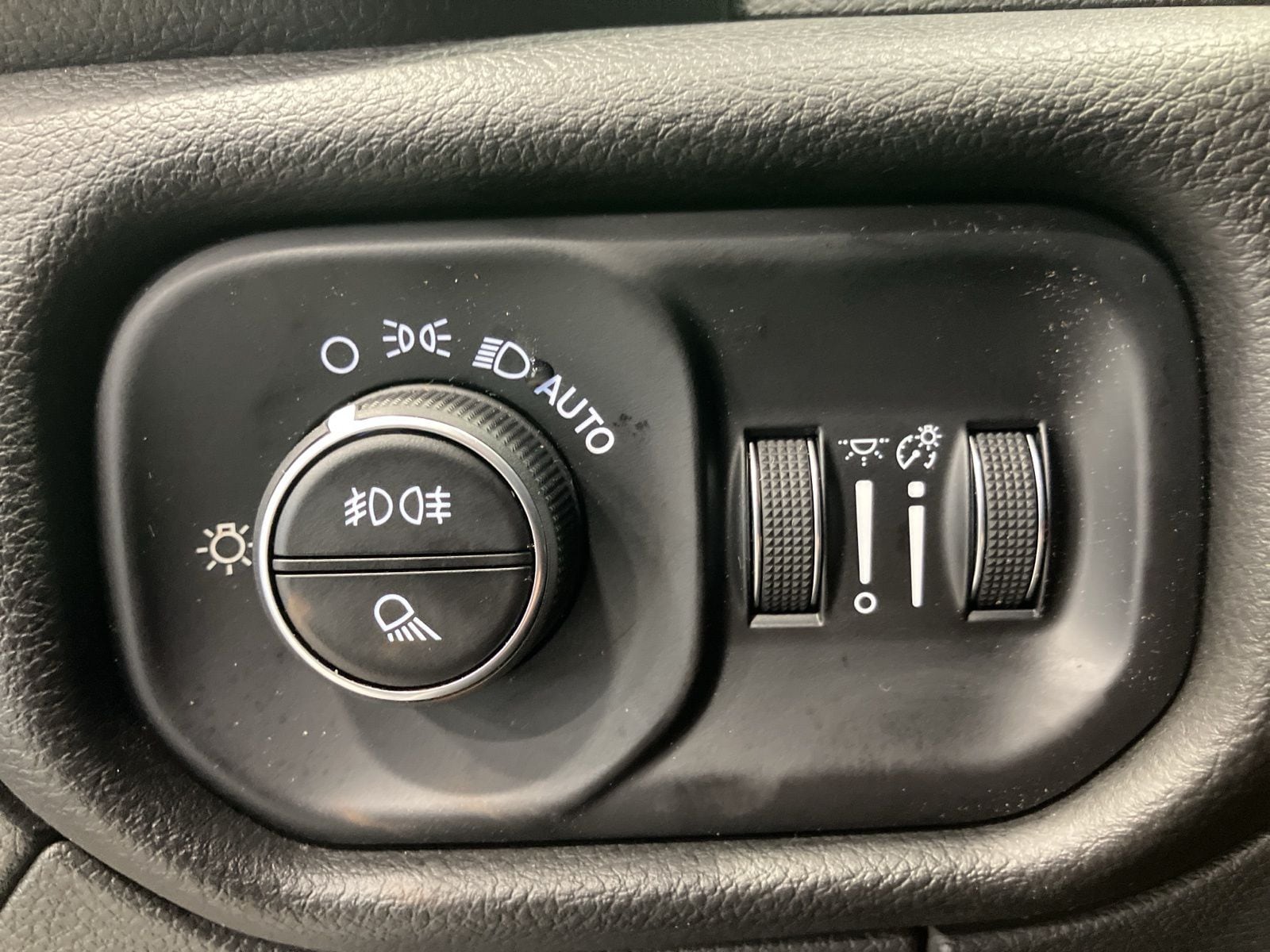 Thumbnail: 2023 RAM 1500 - 14