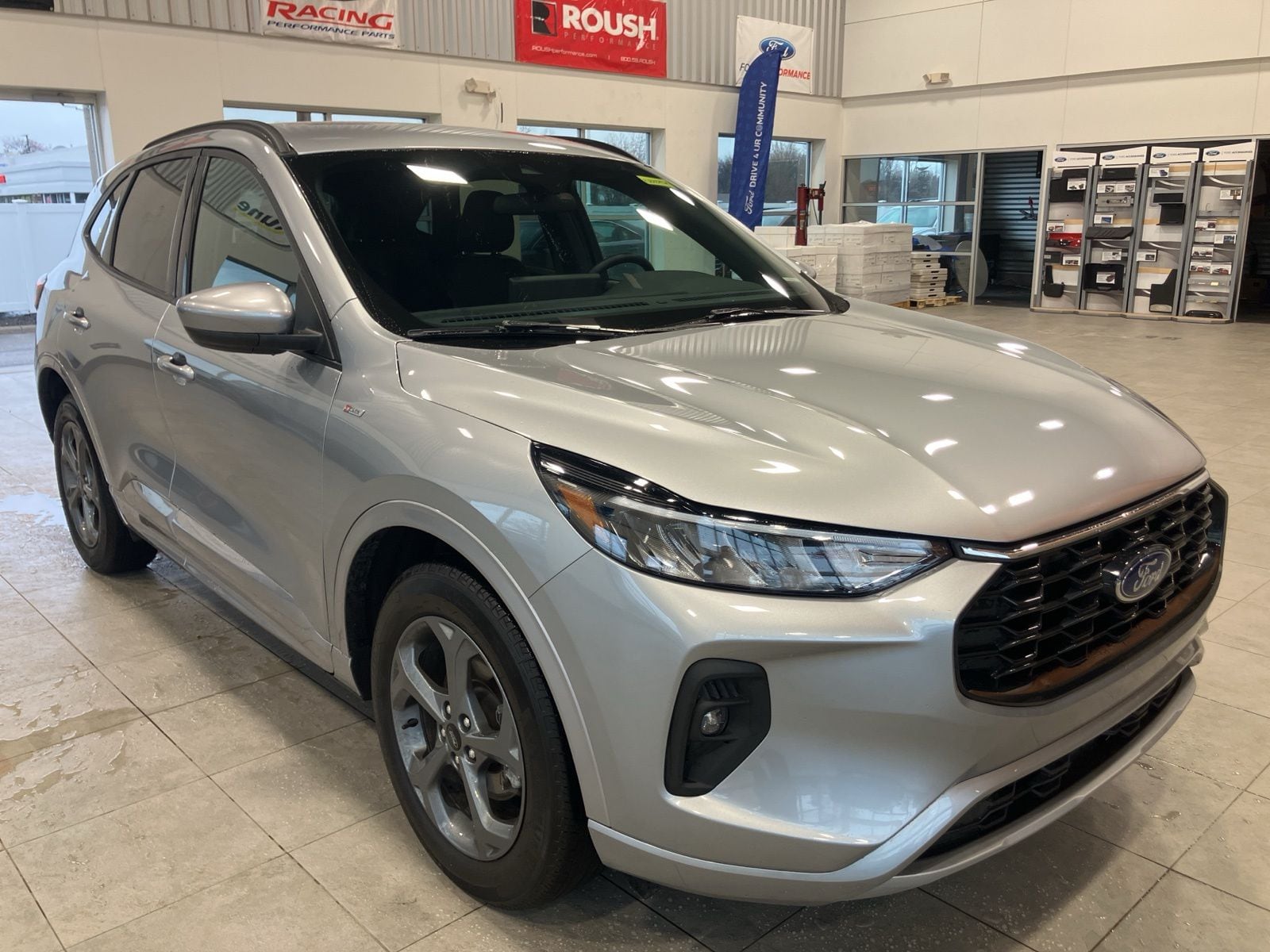 Thumbnail: 2023 Ford Escape - 3