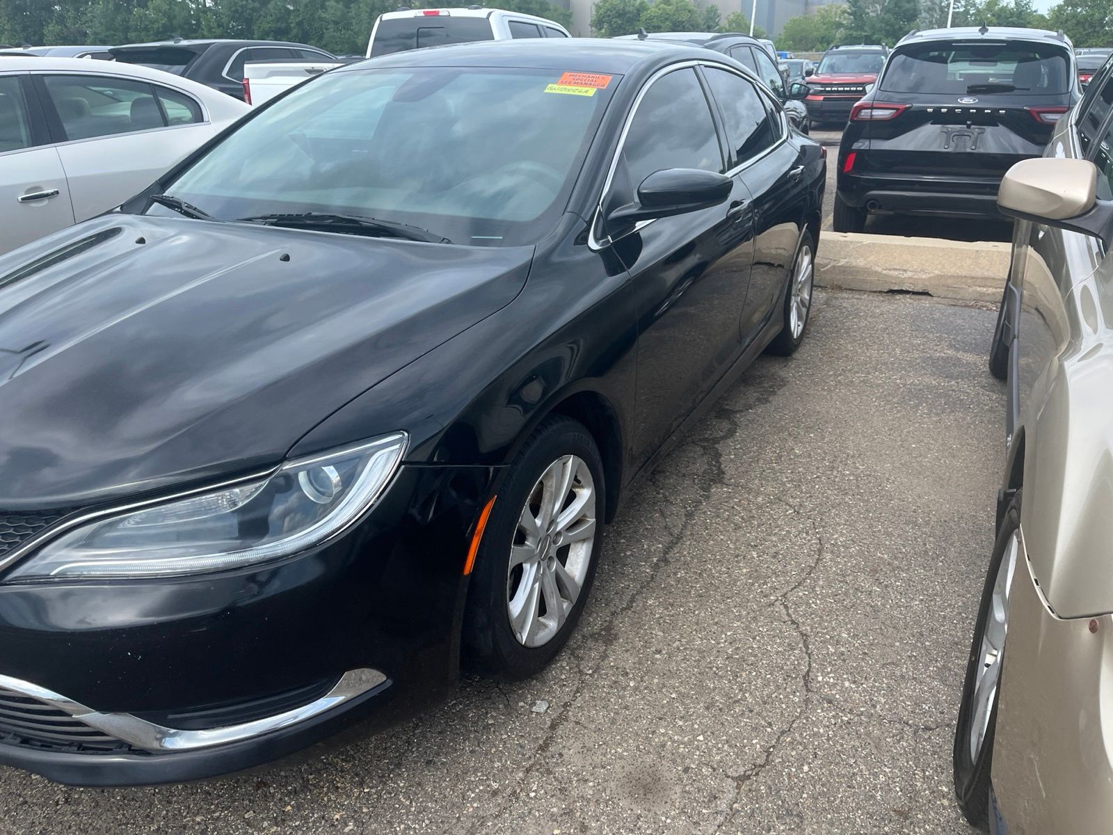 Thumbnail: 2016 Chrysler 200 - 6