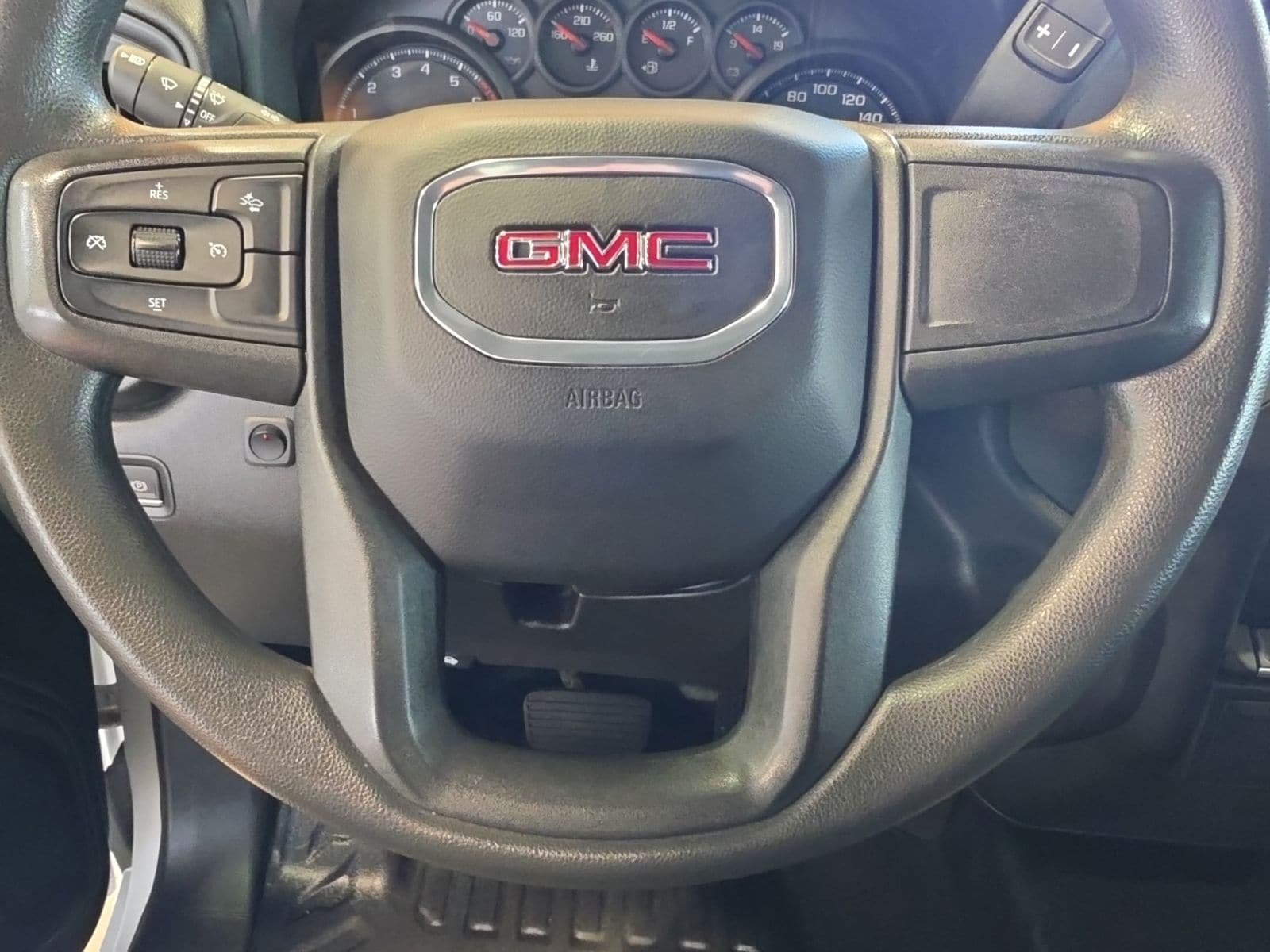 Thumbnail: 2023 GMC Sierra 1500 - 20