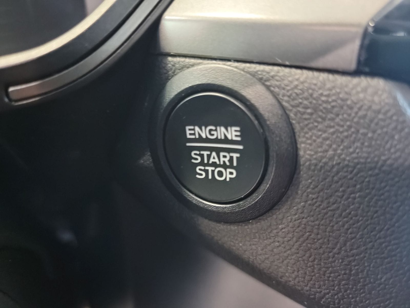 Thumbnail: 2023 Ford Escape - 18