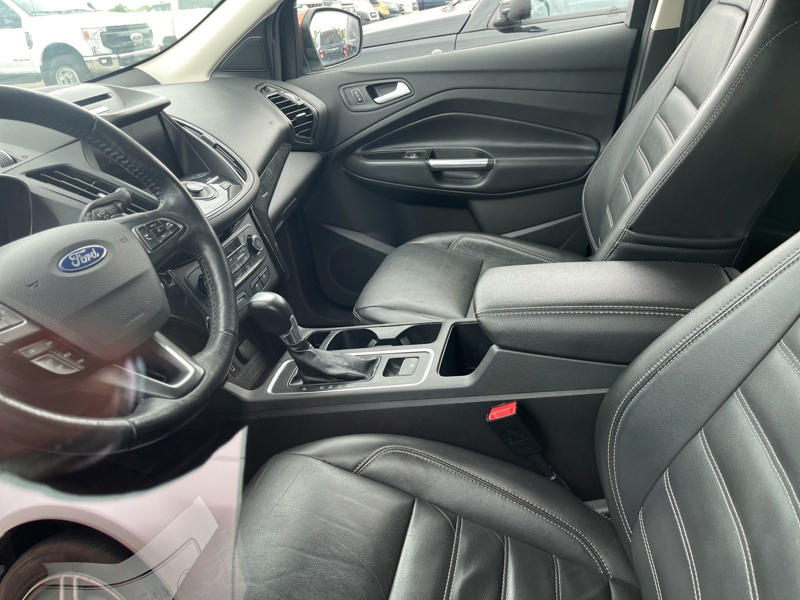 Thumbnail: 2017 Ford Escape - 28