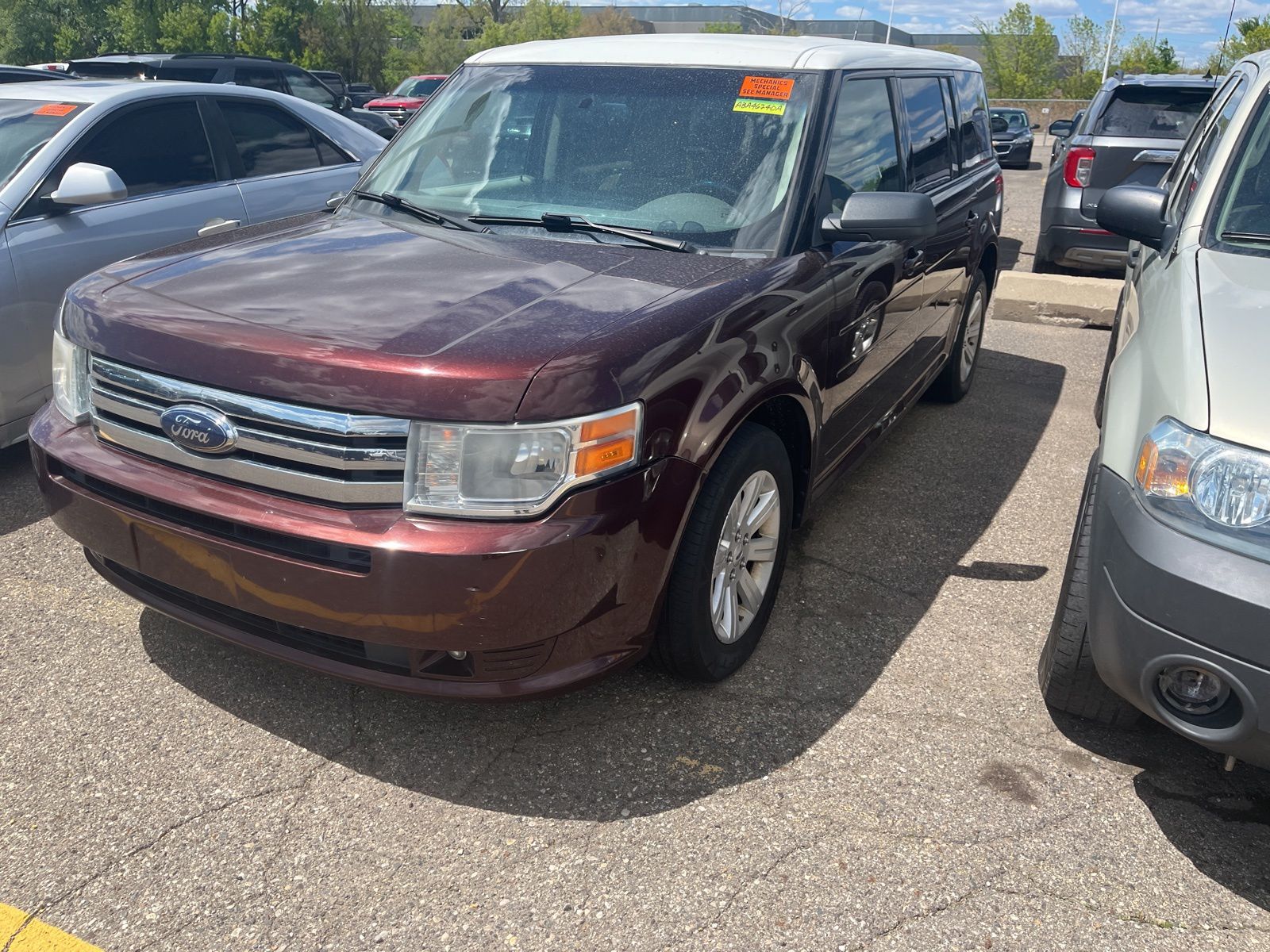 Used 2010 Ford Flex SE with VIN 2FMGK5BC3ABA46740 for sale in Sterling Heights, MI