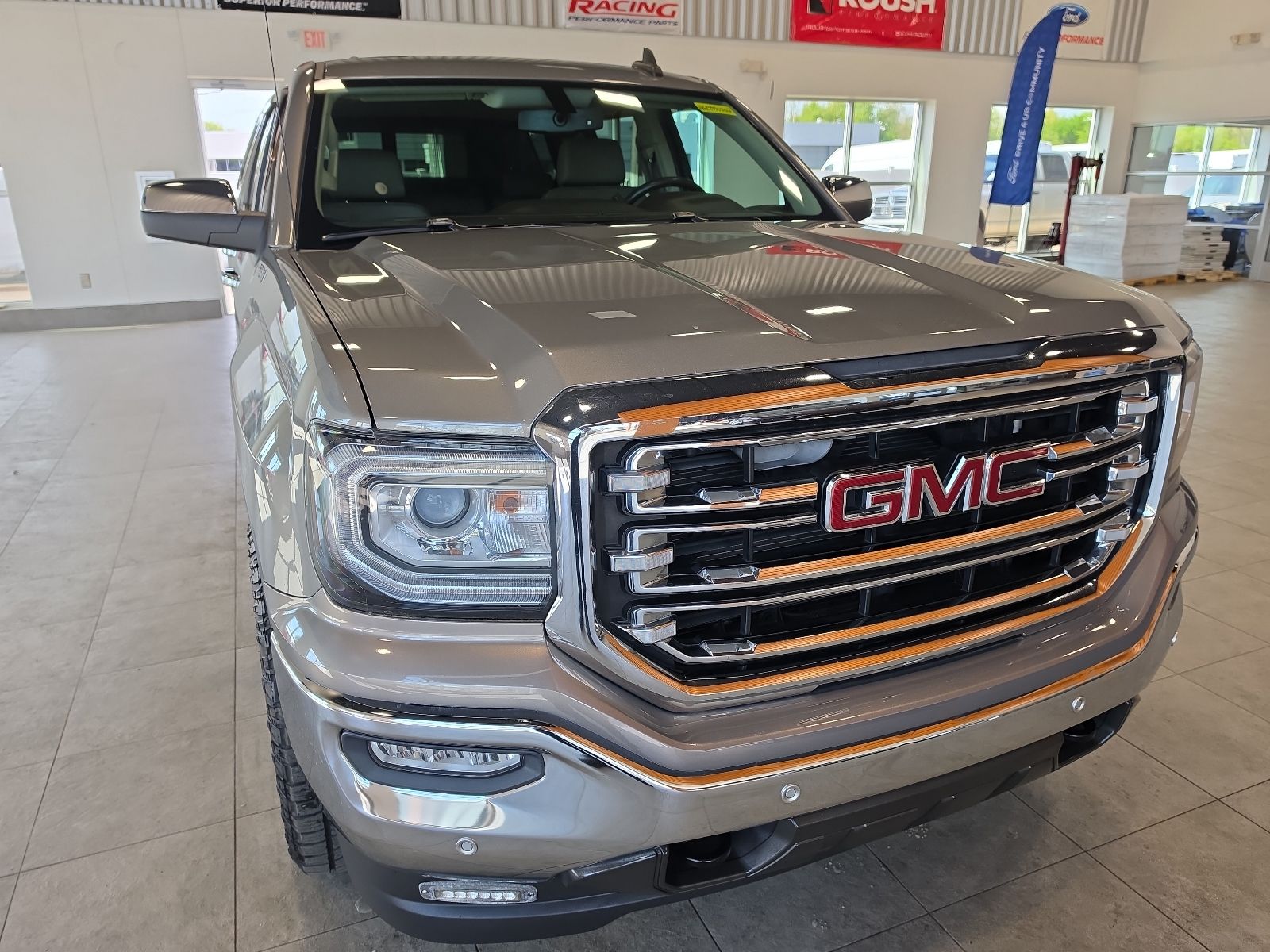 Thumbnail: 2017 GMC Sierra 1500 - 4