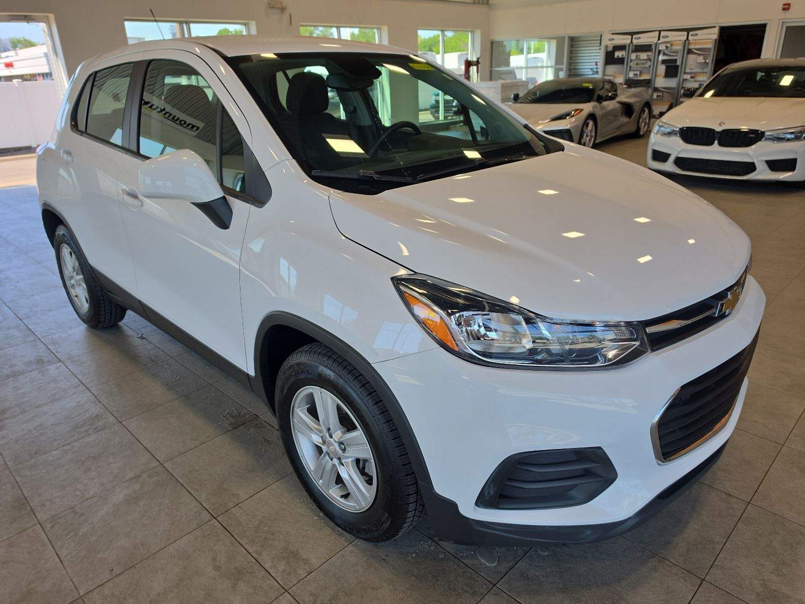 Thumbnail: 2019 Chevrolet Trax - 5