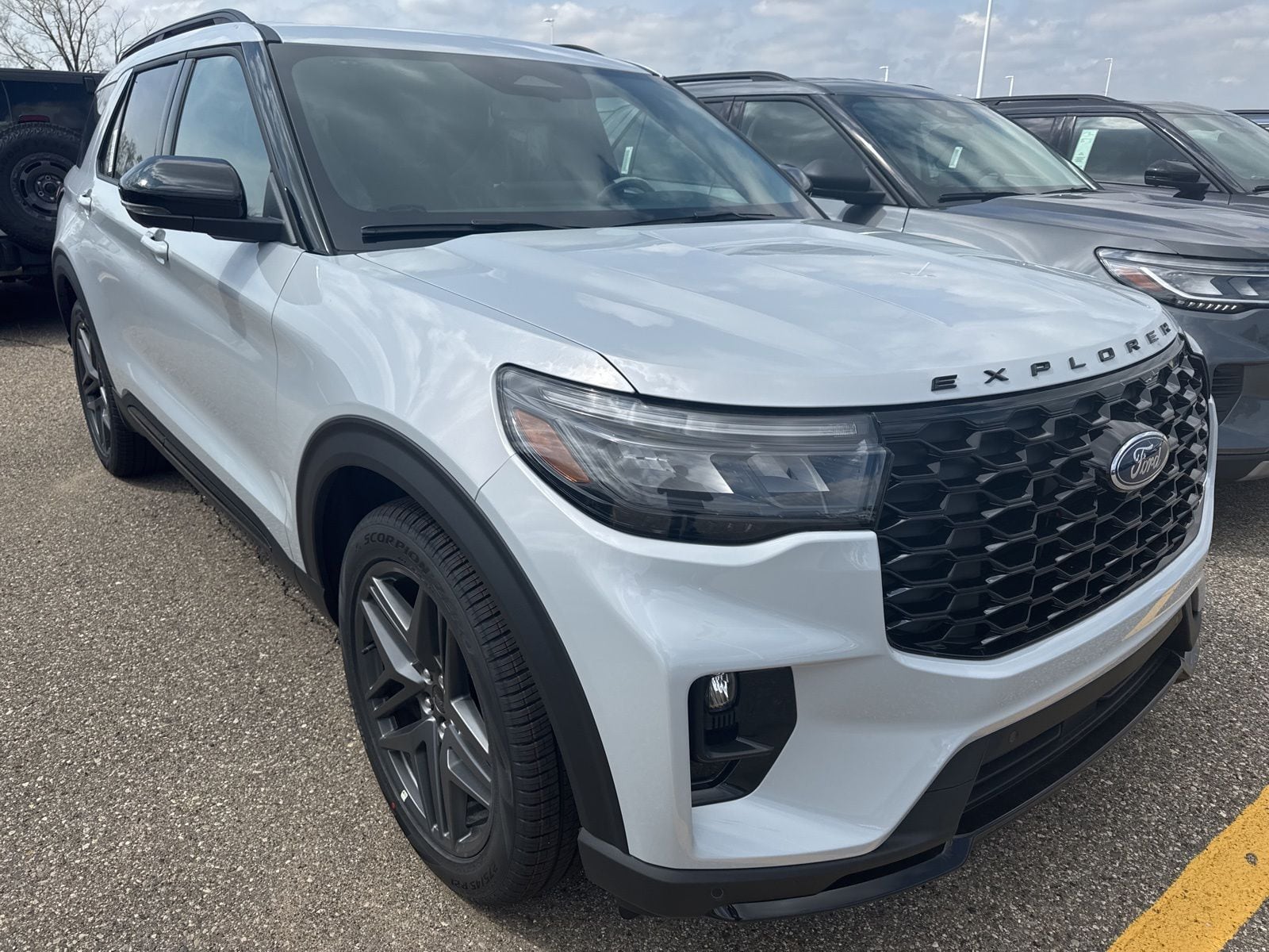 Thumbnail: 2026 Ford Explorer - 25