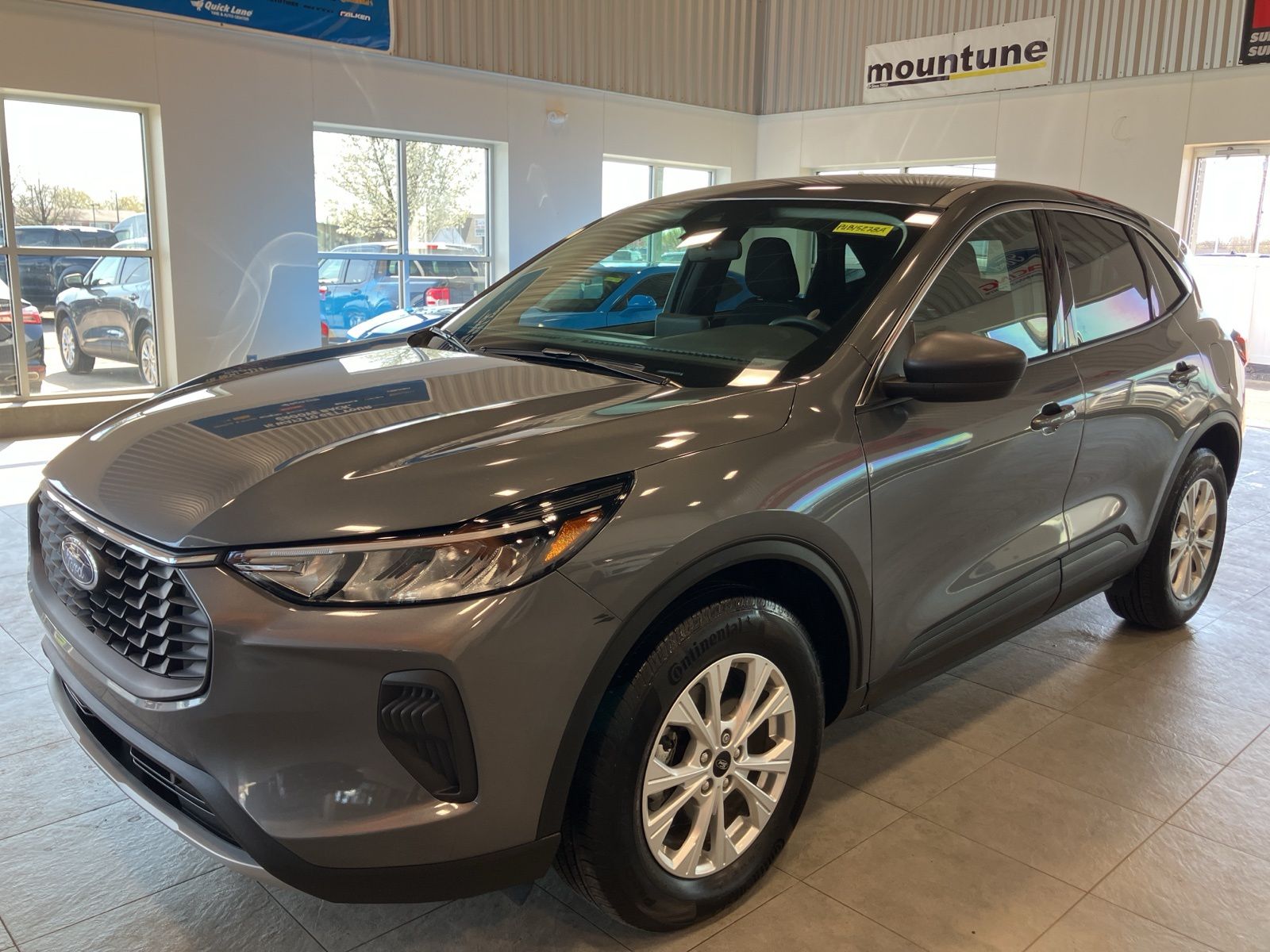 Thumbnail: 2023 Ford Escape - 1