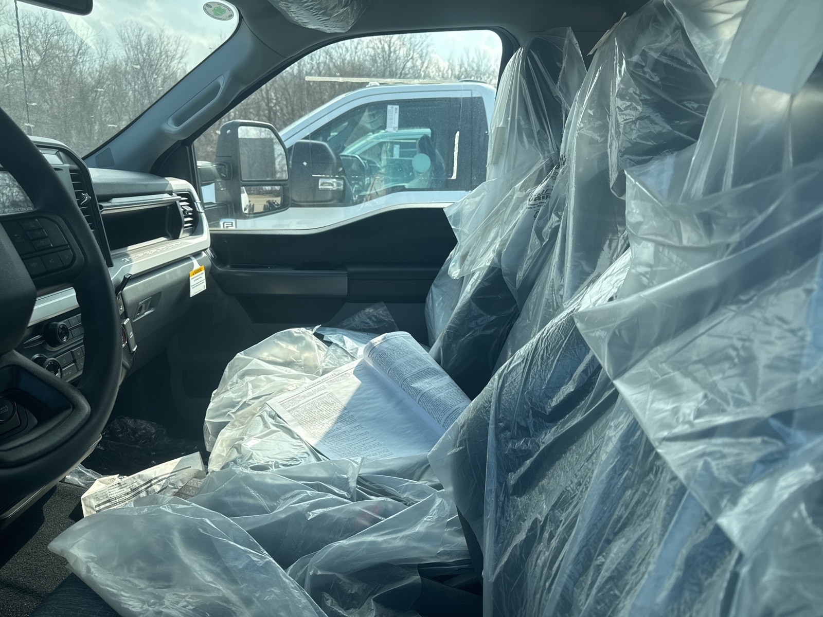 Thumbnail: 2023 Ford F-450 - 28