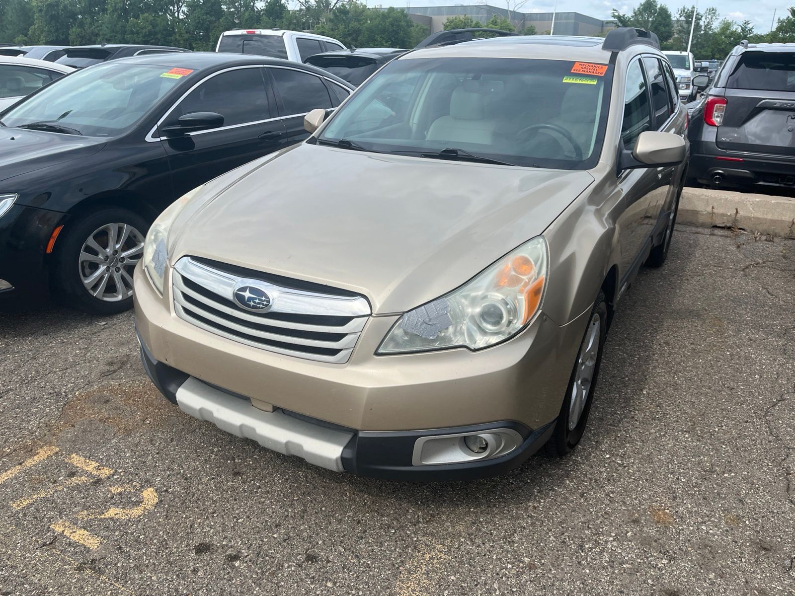 Thumbnail: 2010 Subaru Outback - 4
