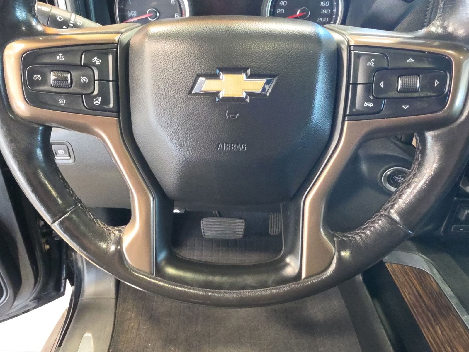 Thumbnail: 2019 Chevrolet Silverado 1500 - 23