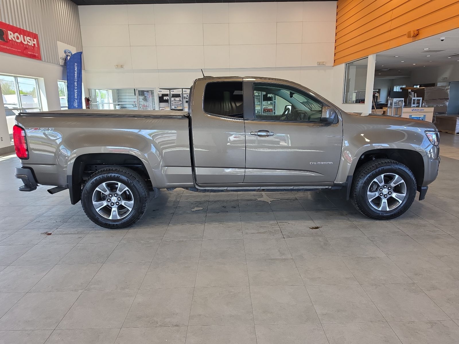 Thumbnail: 2016 Chevrolet Colorado - 6
