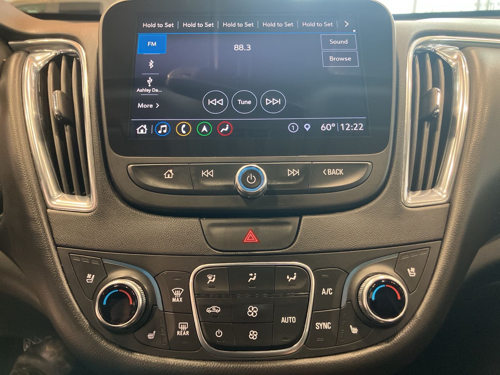 Thumbnail: 2019 Chevrolet Malibu - 22