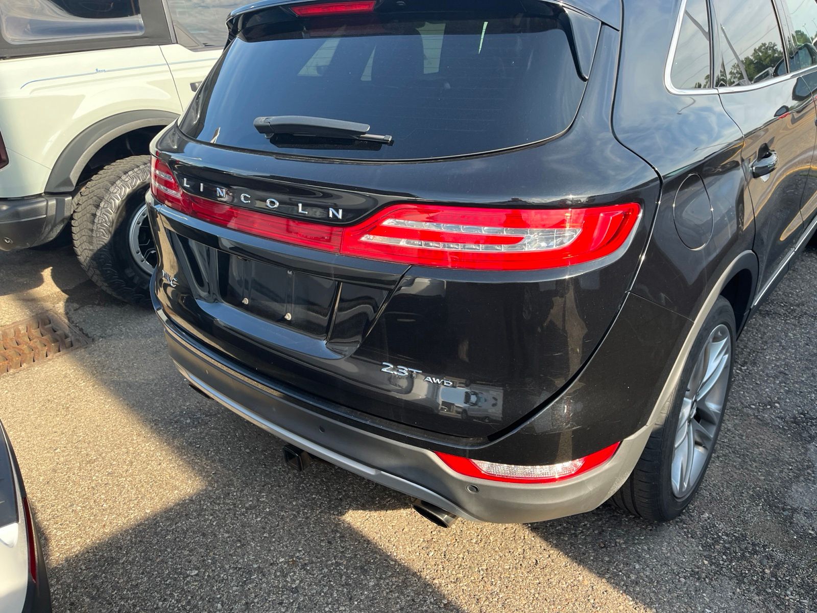 Thumbnail: 2017 Lincoln MKC - 12