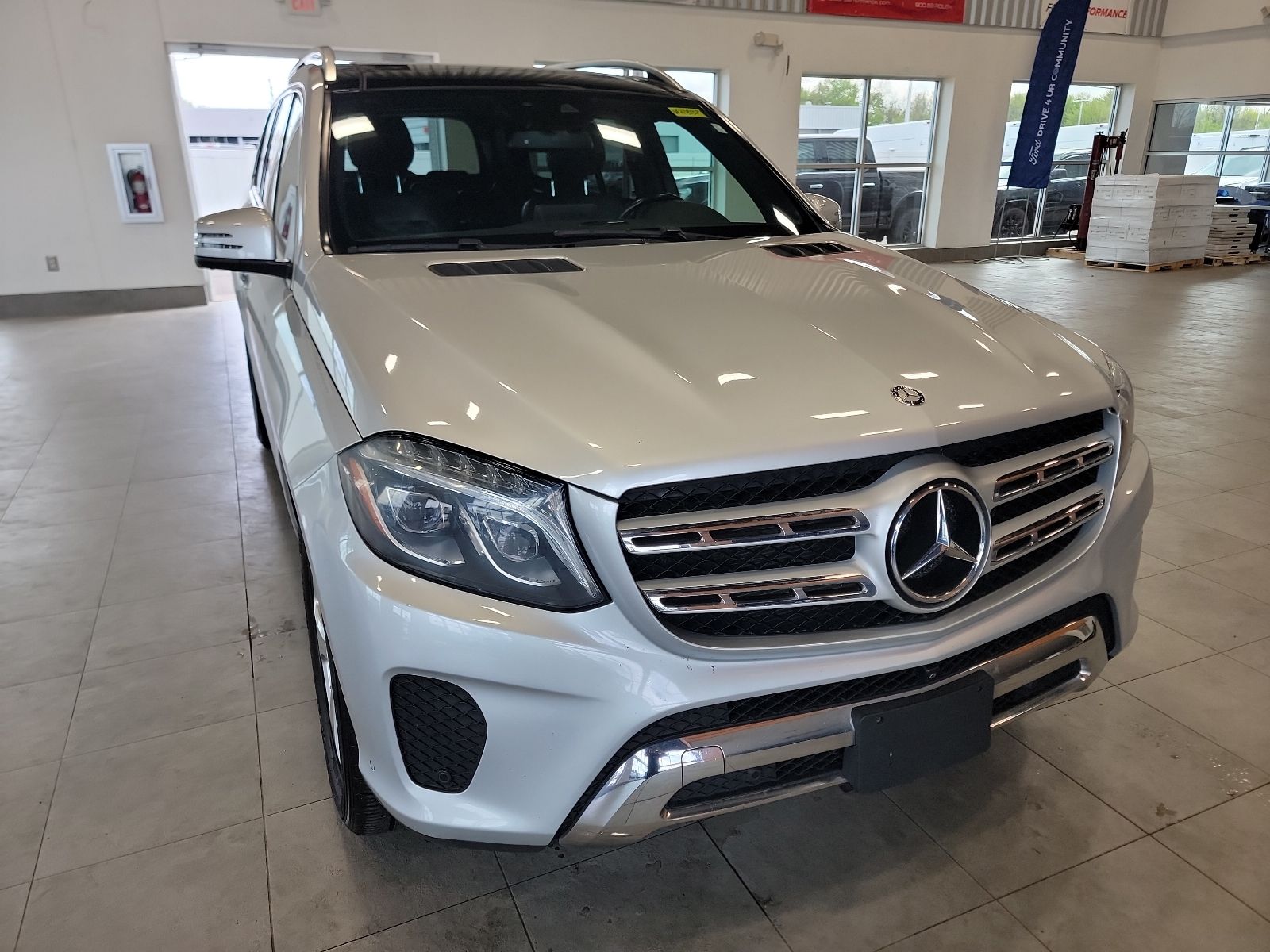 Thumbnail: 2017 Mercedes-Benz GLS - 4