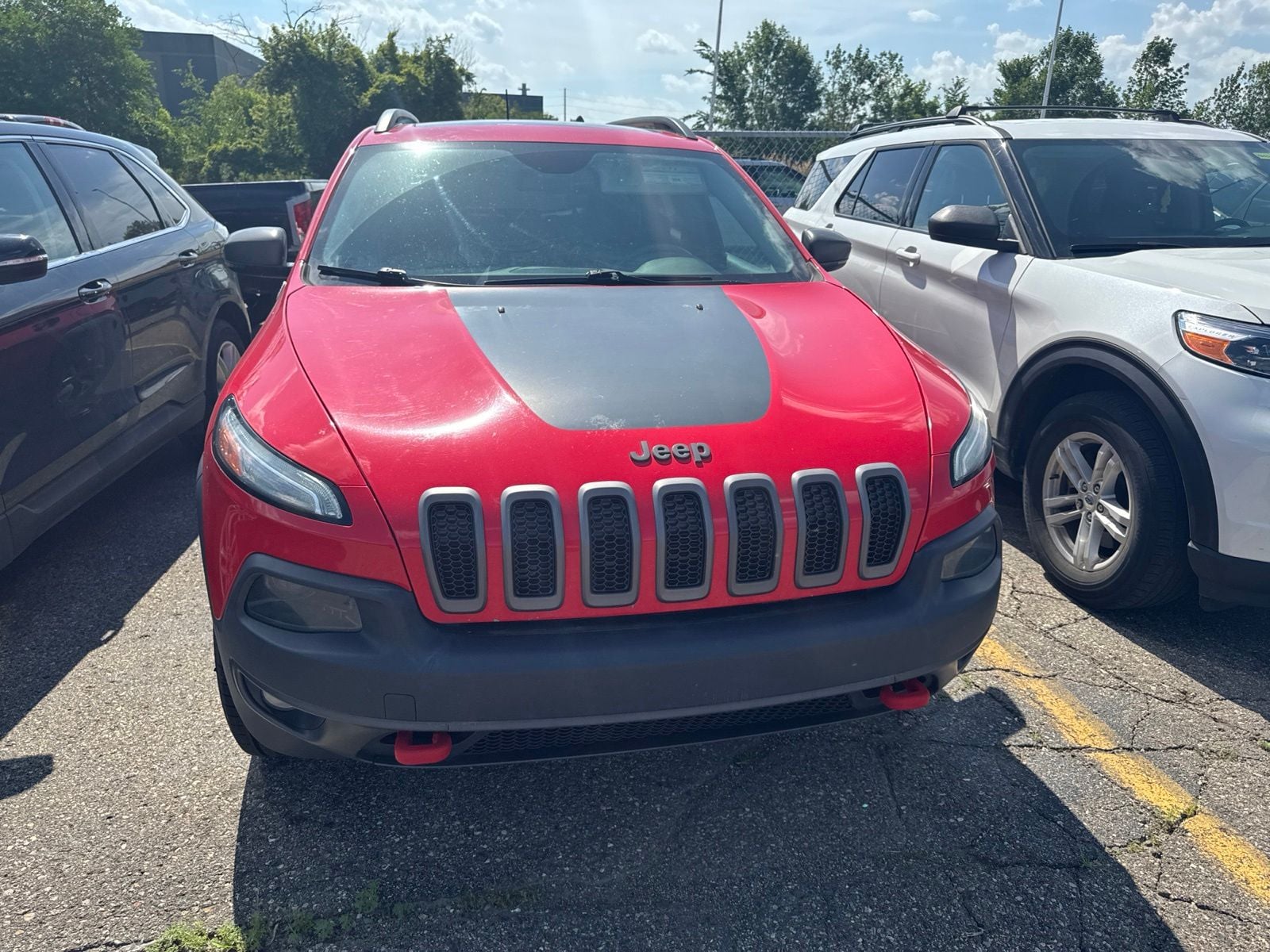 Thumbnail: 2018 Jeep Cherokee - 21