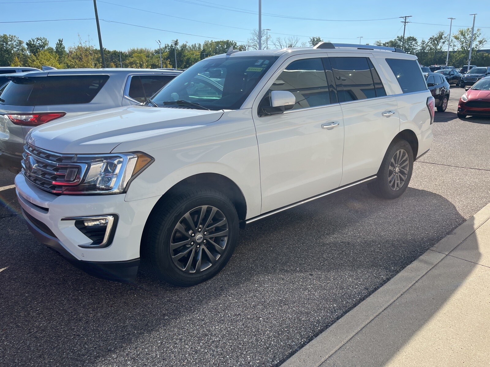 2021 Ford Expedition Limited photo 4
