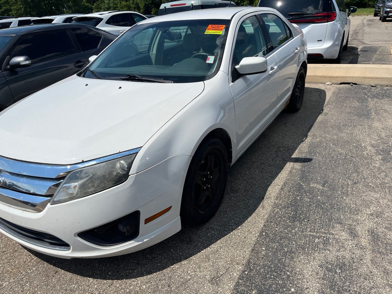 Thumbnail: 2010 Ford Fusion - 6