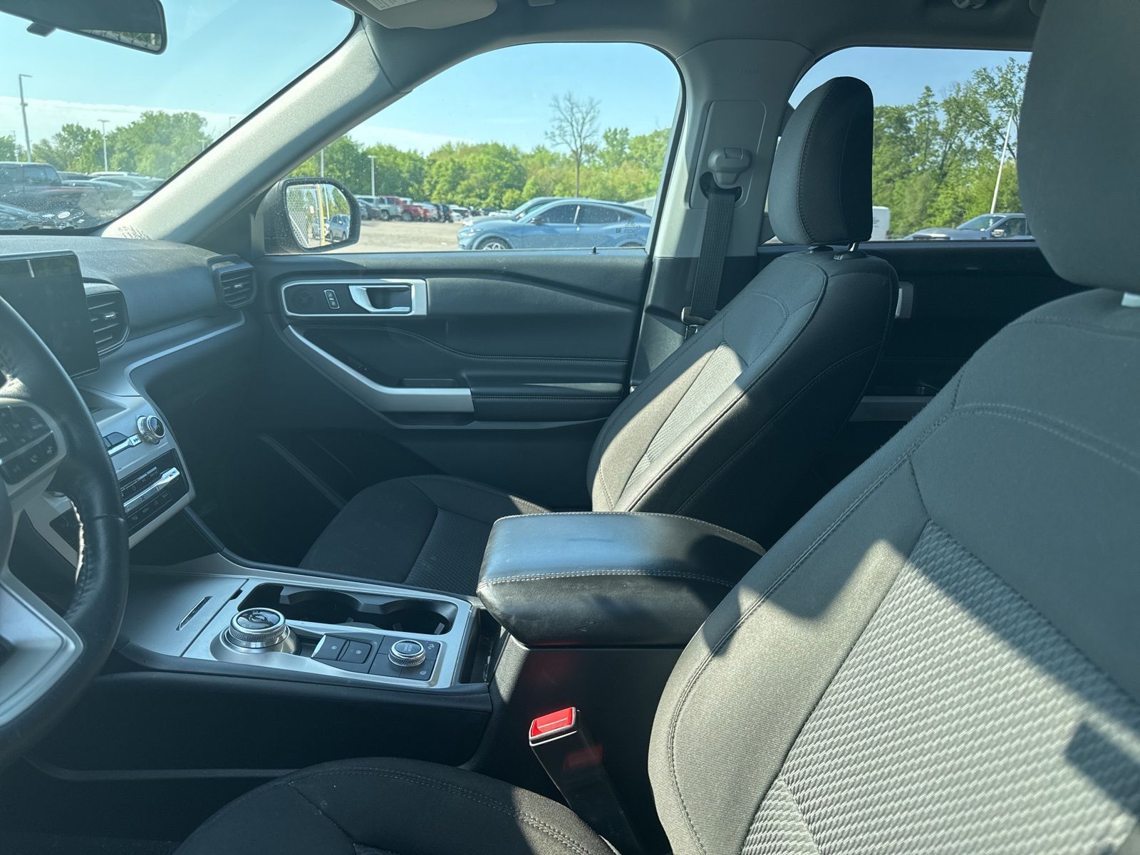 Thumbnail: 2023 Ford Explorer - 29