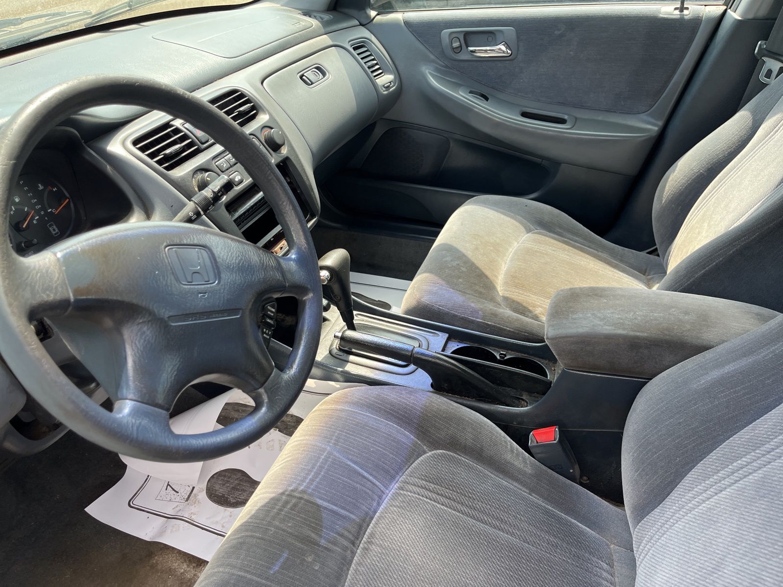 Thumbnail: 2000 Honda Accord - 23