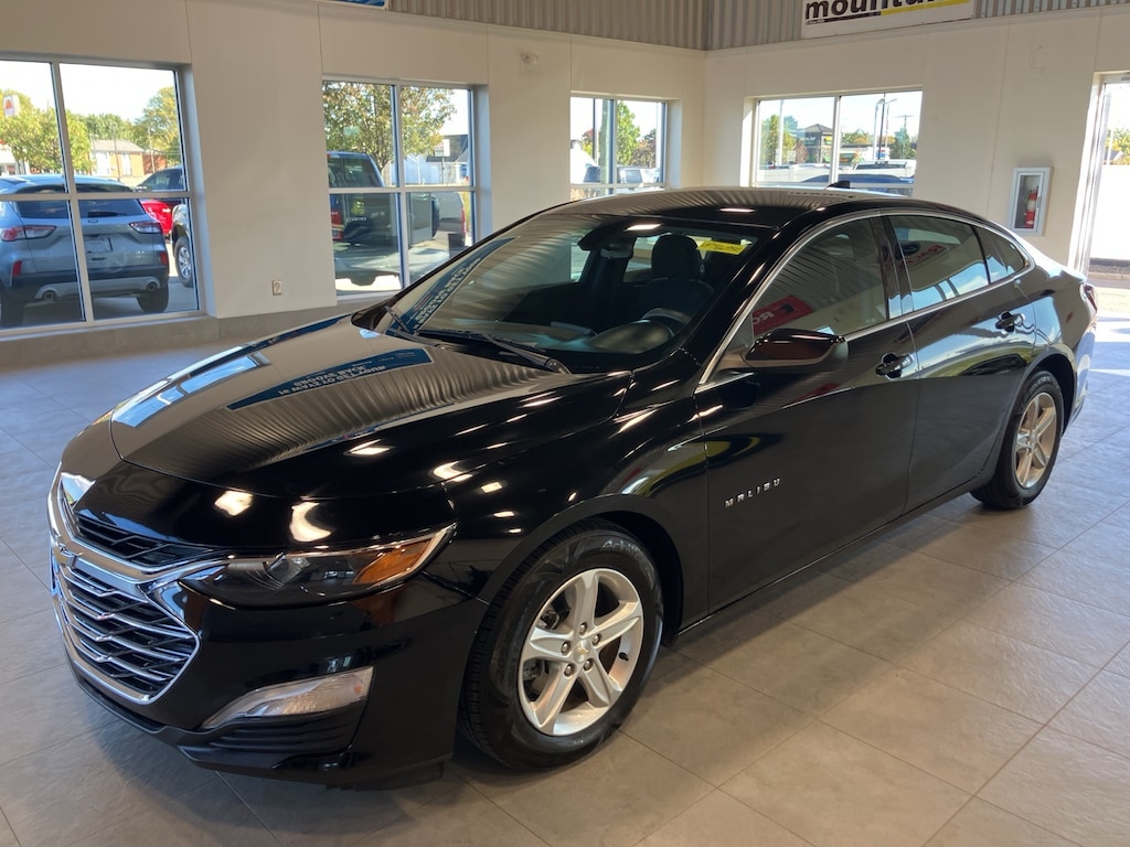 Used 2022 Chevrolet Malibu LT Sedan
