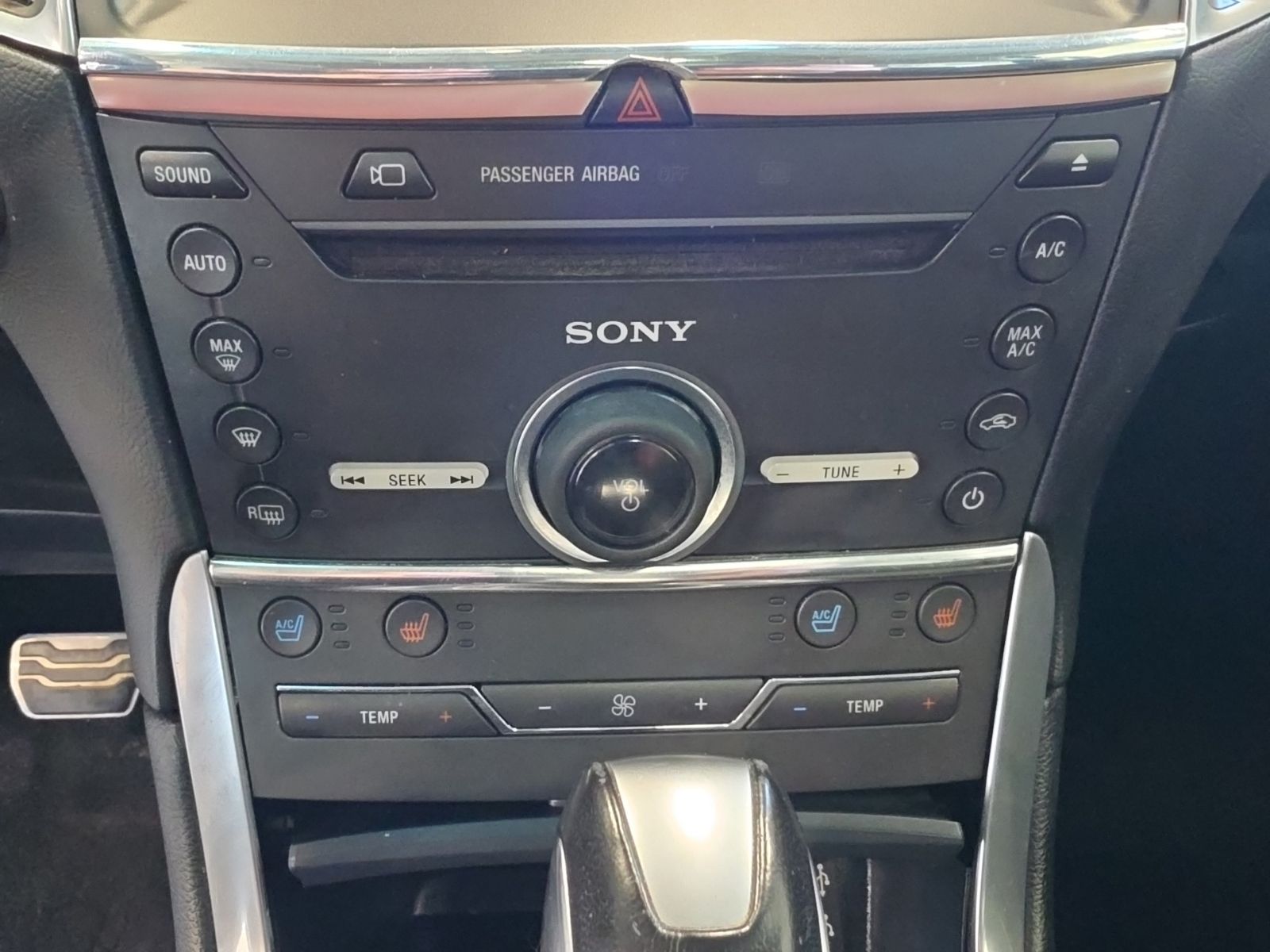 Thumbnail: 2016 Ford Edge - 27