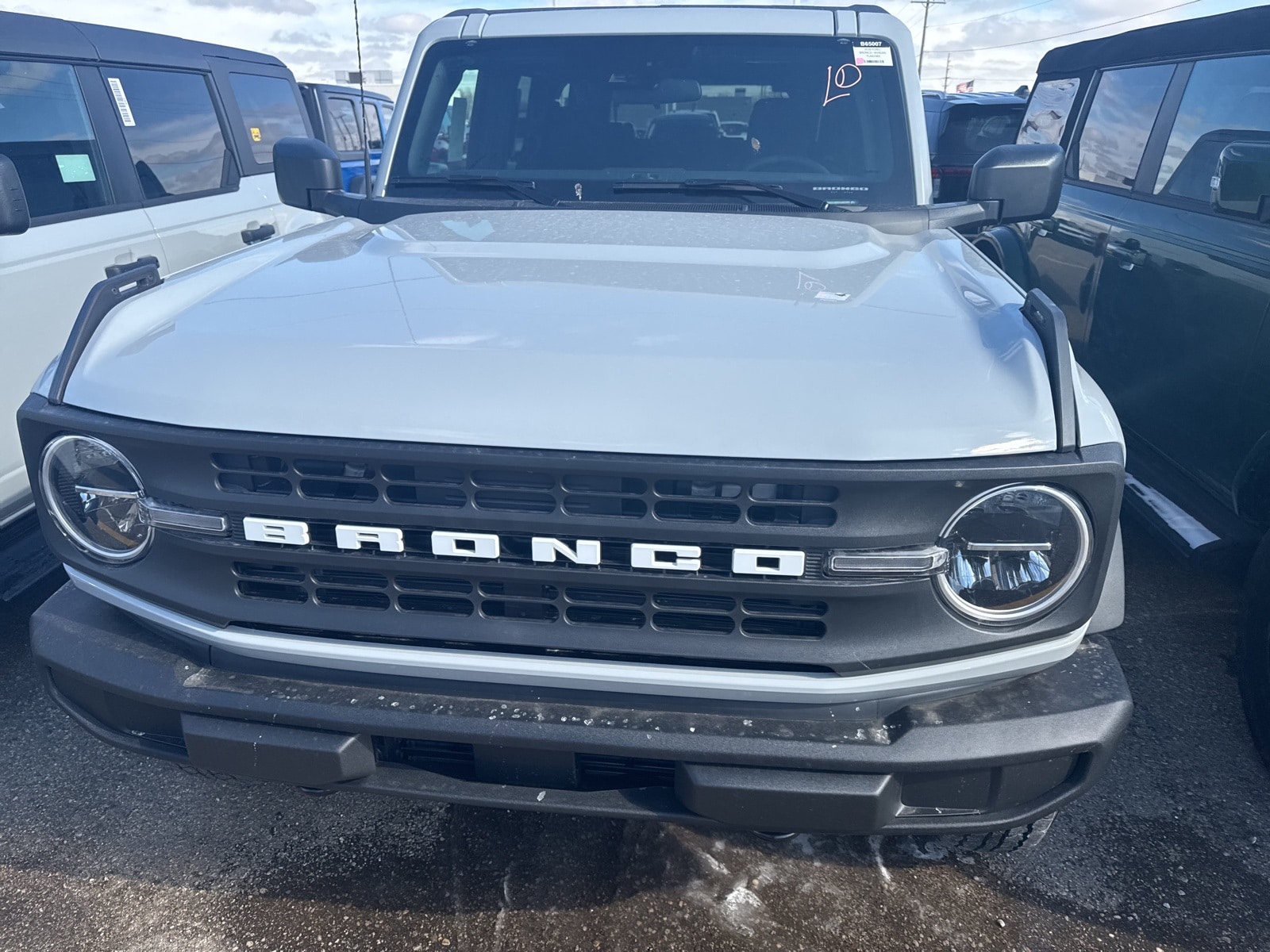 Thumbnail: 2026 Ford Bronco - 22