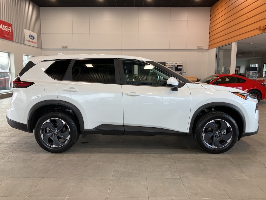 Used 2025 Nissan Rogue SV SUV