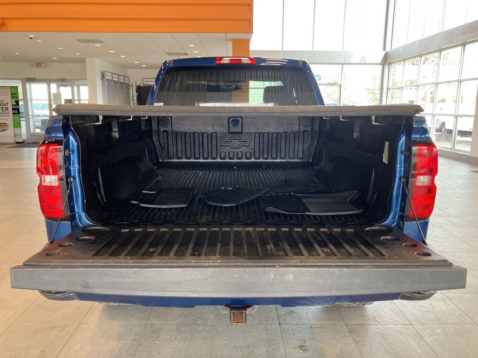 Thumbnail: 2018 Chevrolet Silverado 1500 - 25