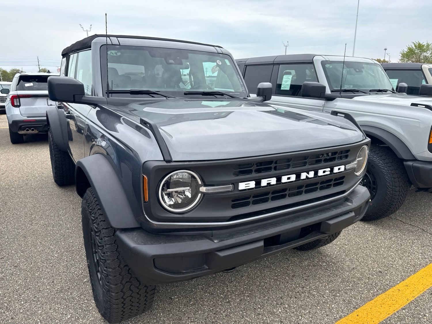 Thumbnail: 2026 Ford Bronco - 9