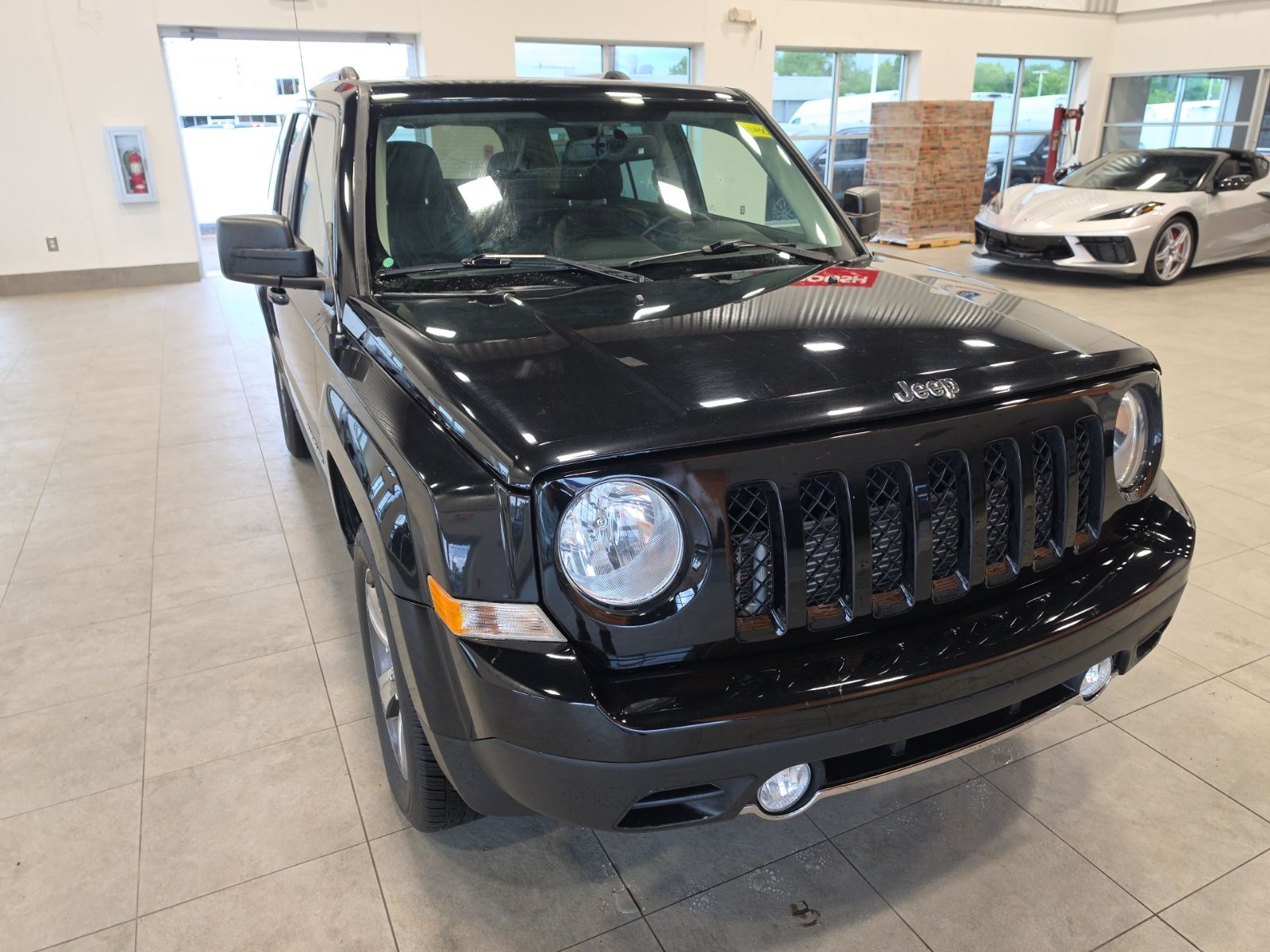 Thumbnail: 2017 Jeep Patriot - 4